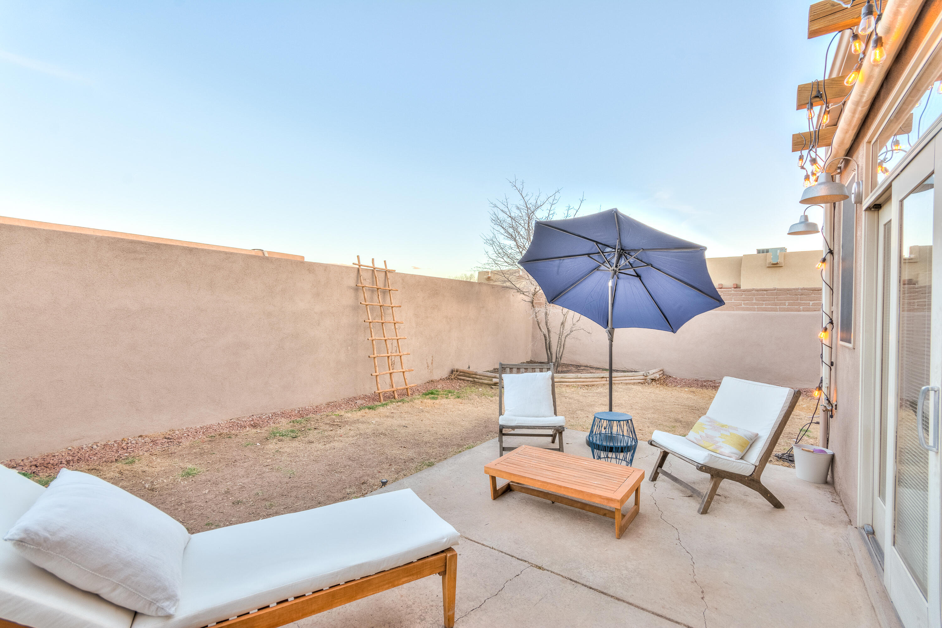 5118 Guadalupe Trail NW