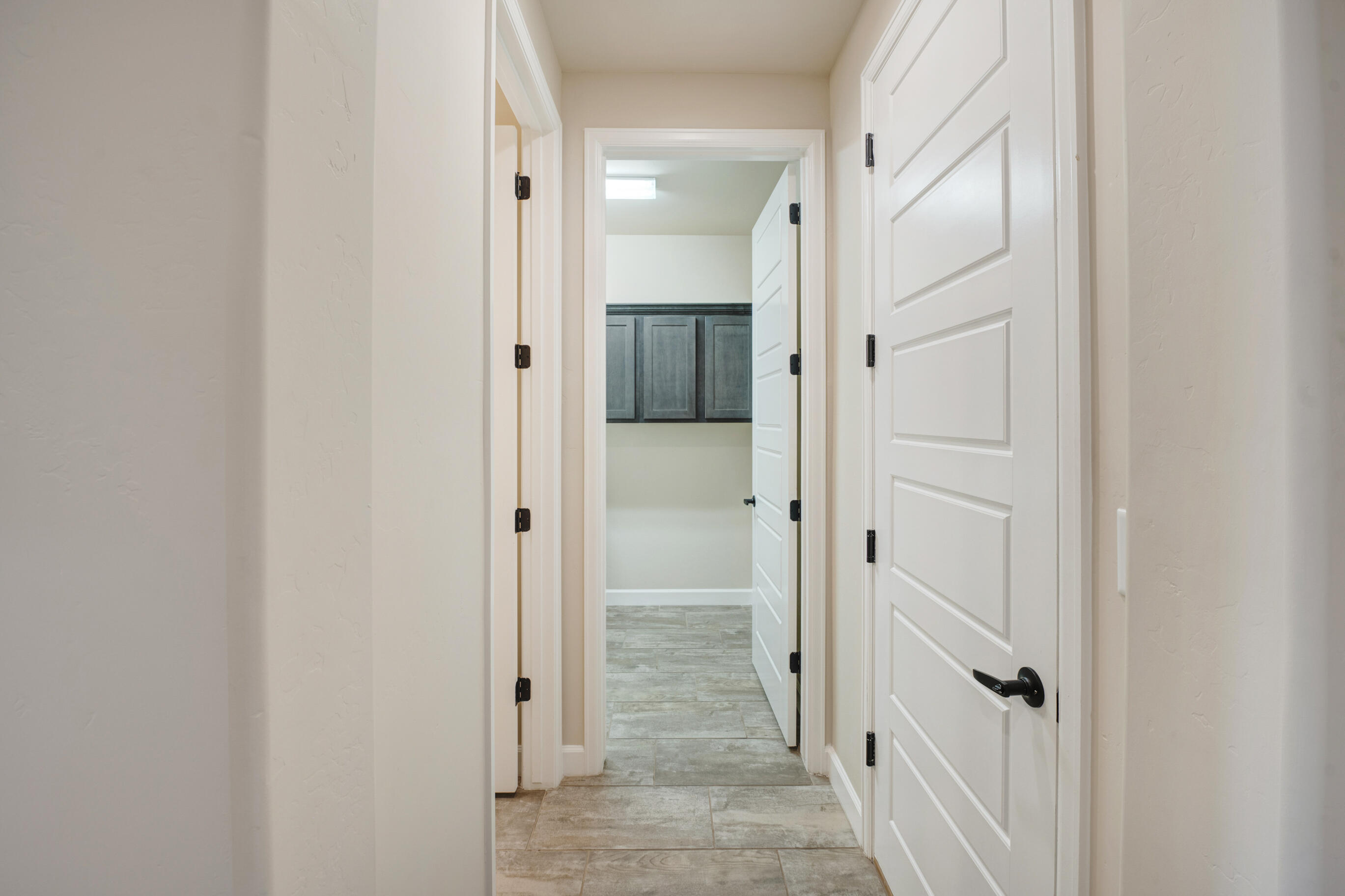 6893 CLEARY Loop NE