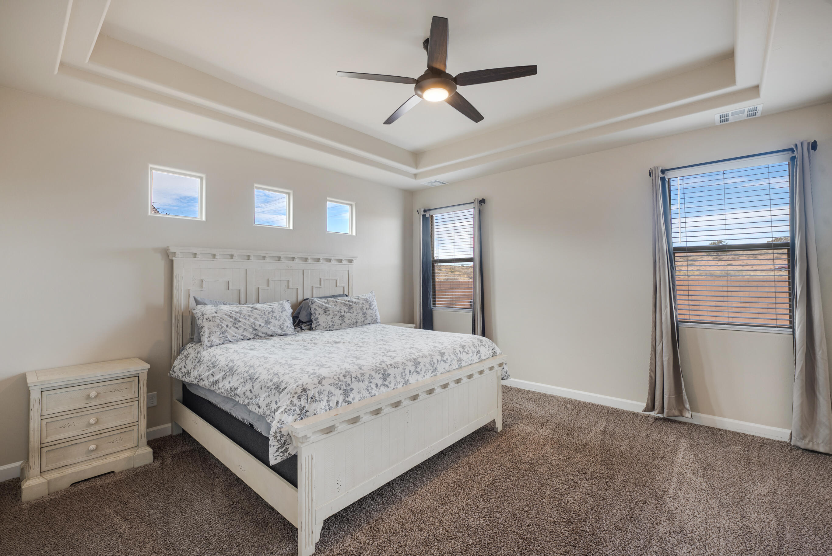 6893 CLEARY Loop NE