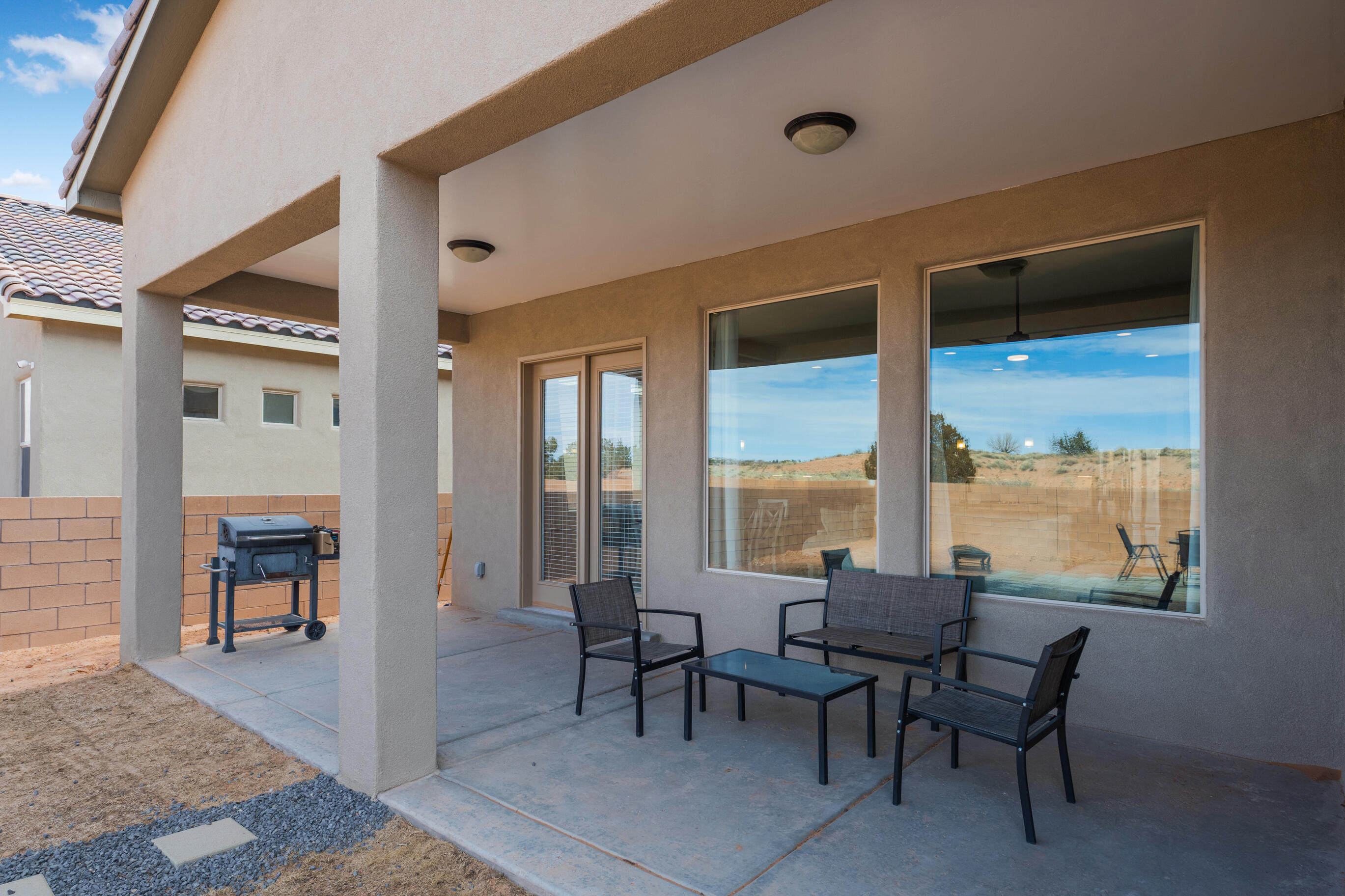 6893 CLEARY Loop NE