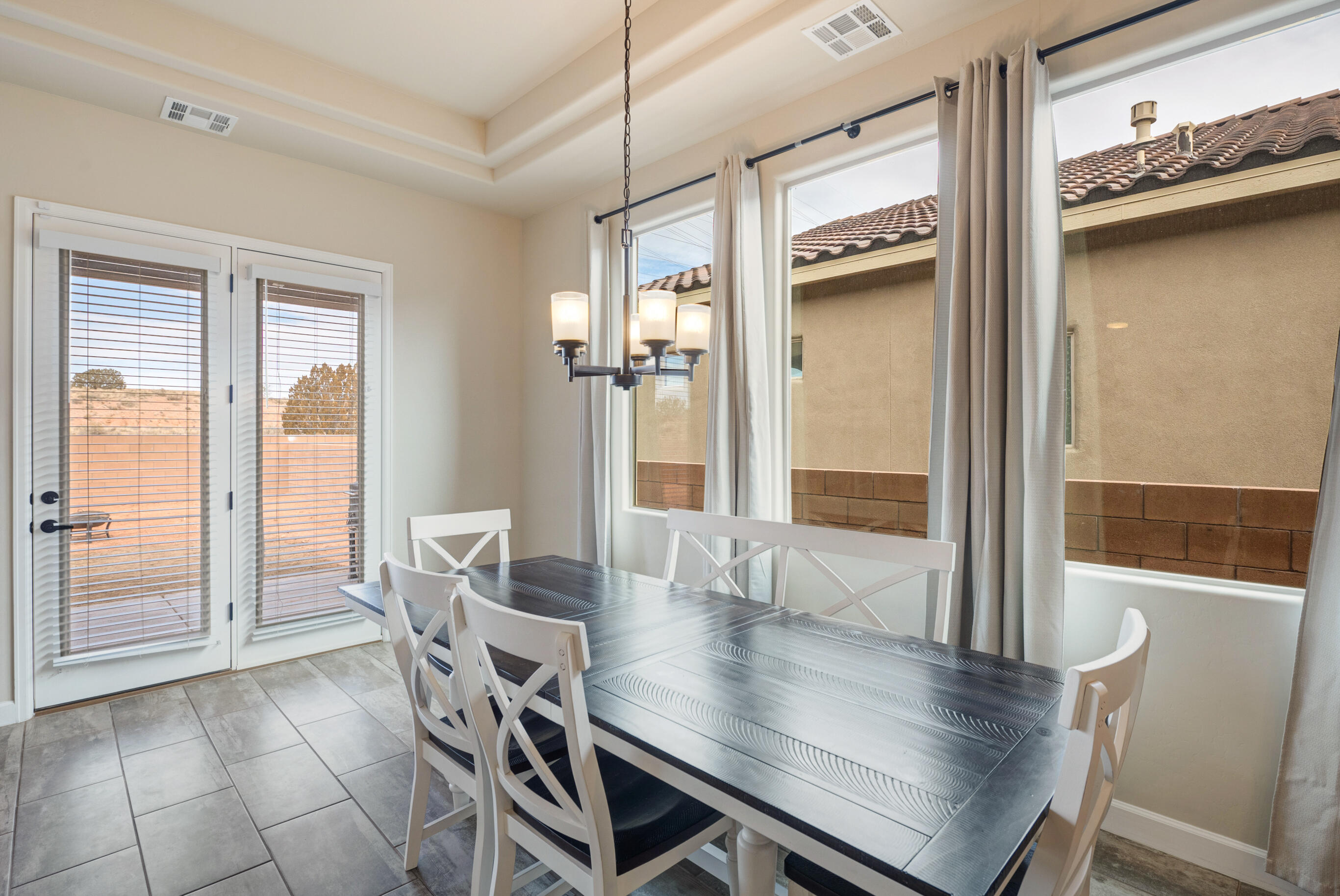 6893 CLEARY Loop NE