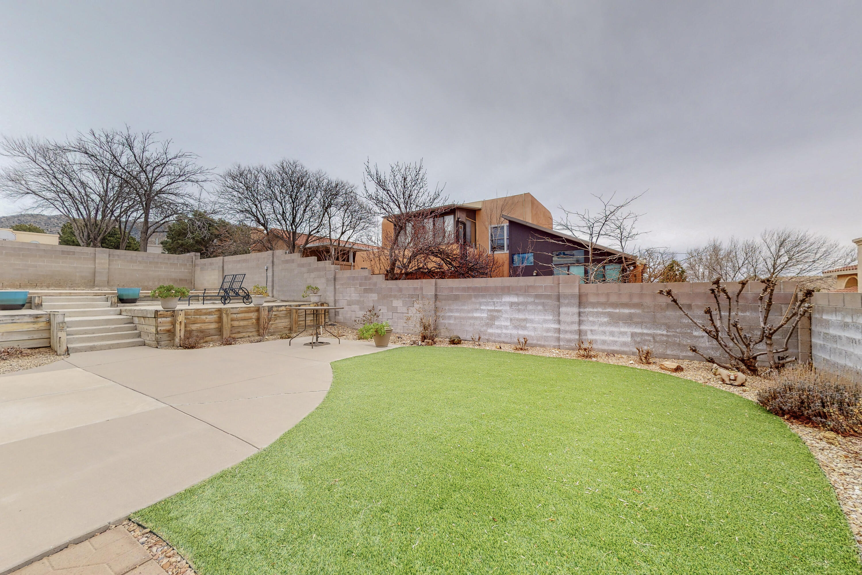 13408 SUMMIT HILLS Place NE