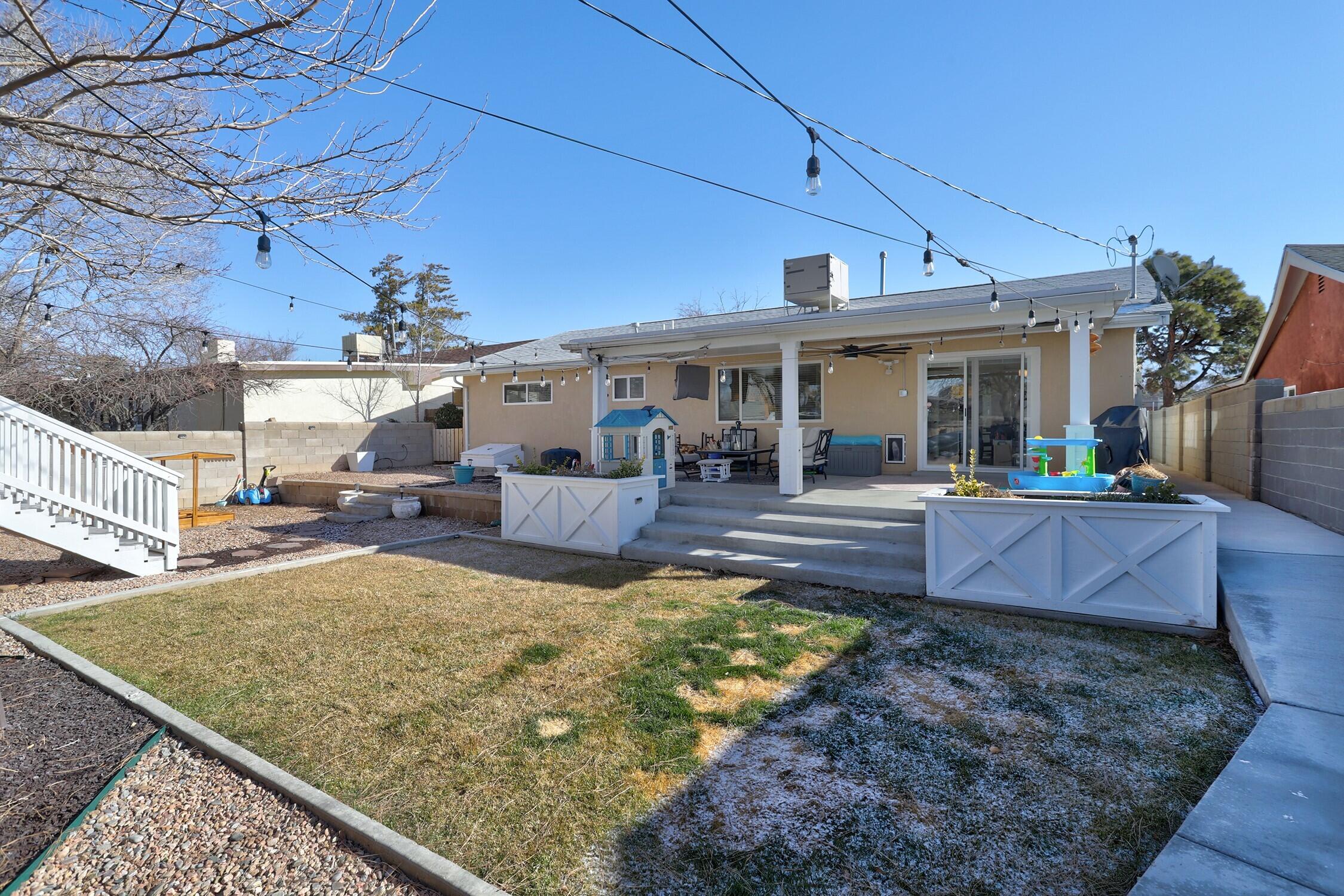 2709 TEXAS Street NE