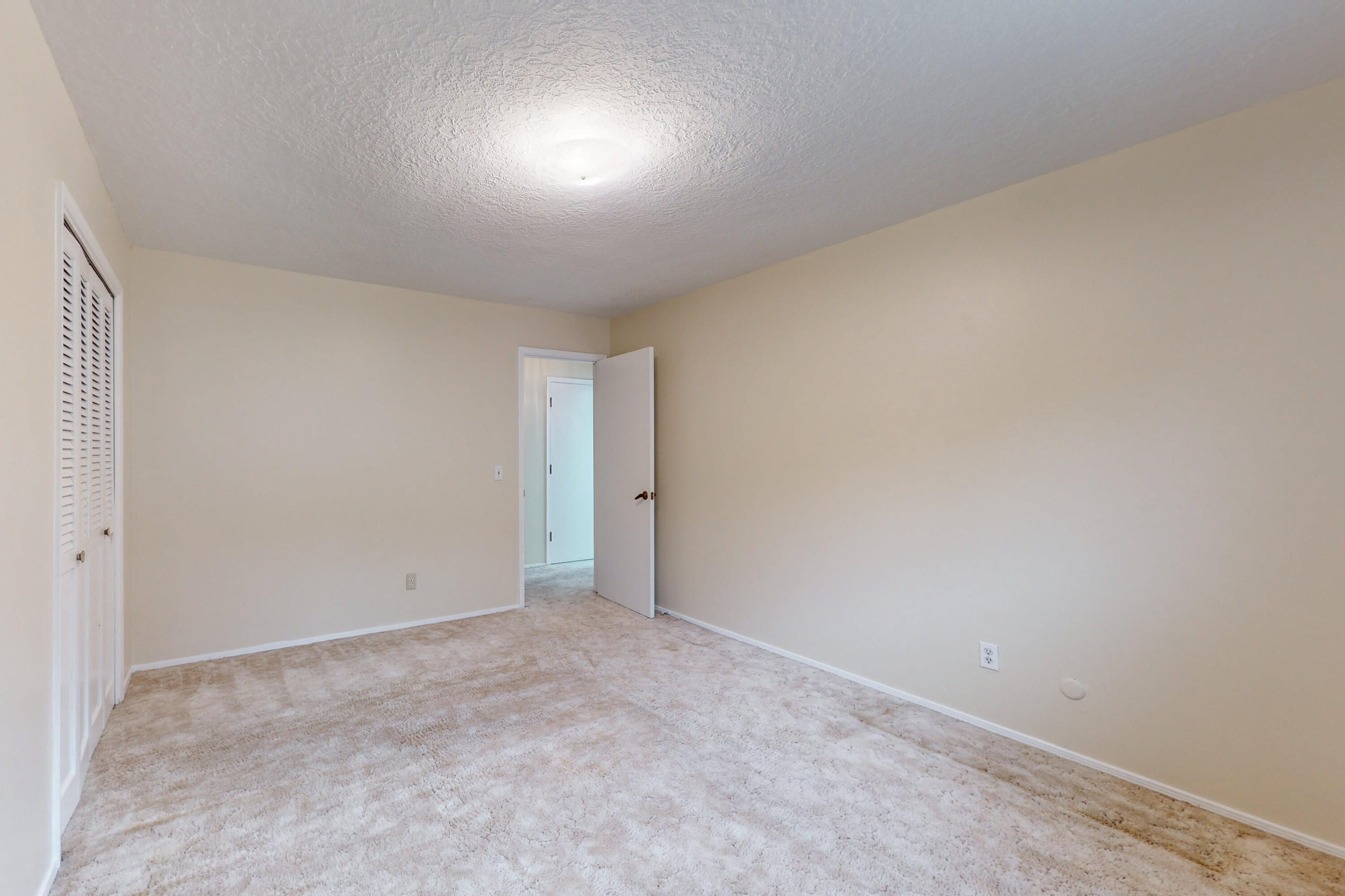 3005 PALO ALTO Drive NE