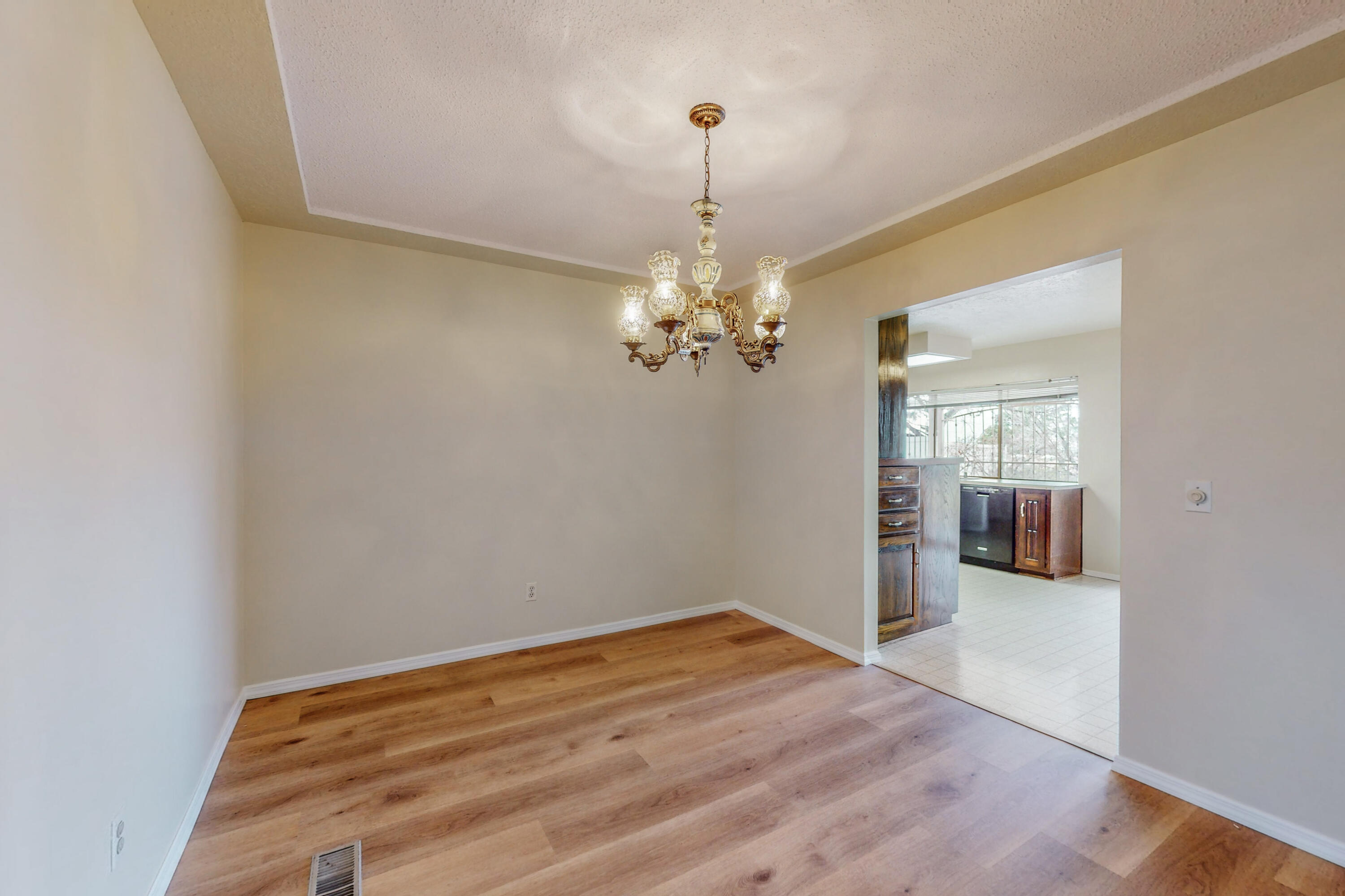 3005 PALO ALTO Drive NE