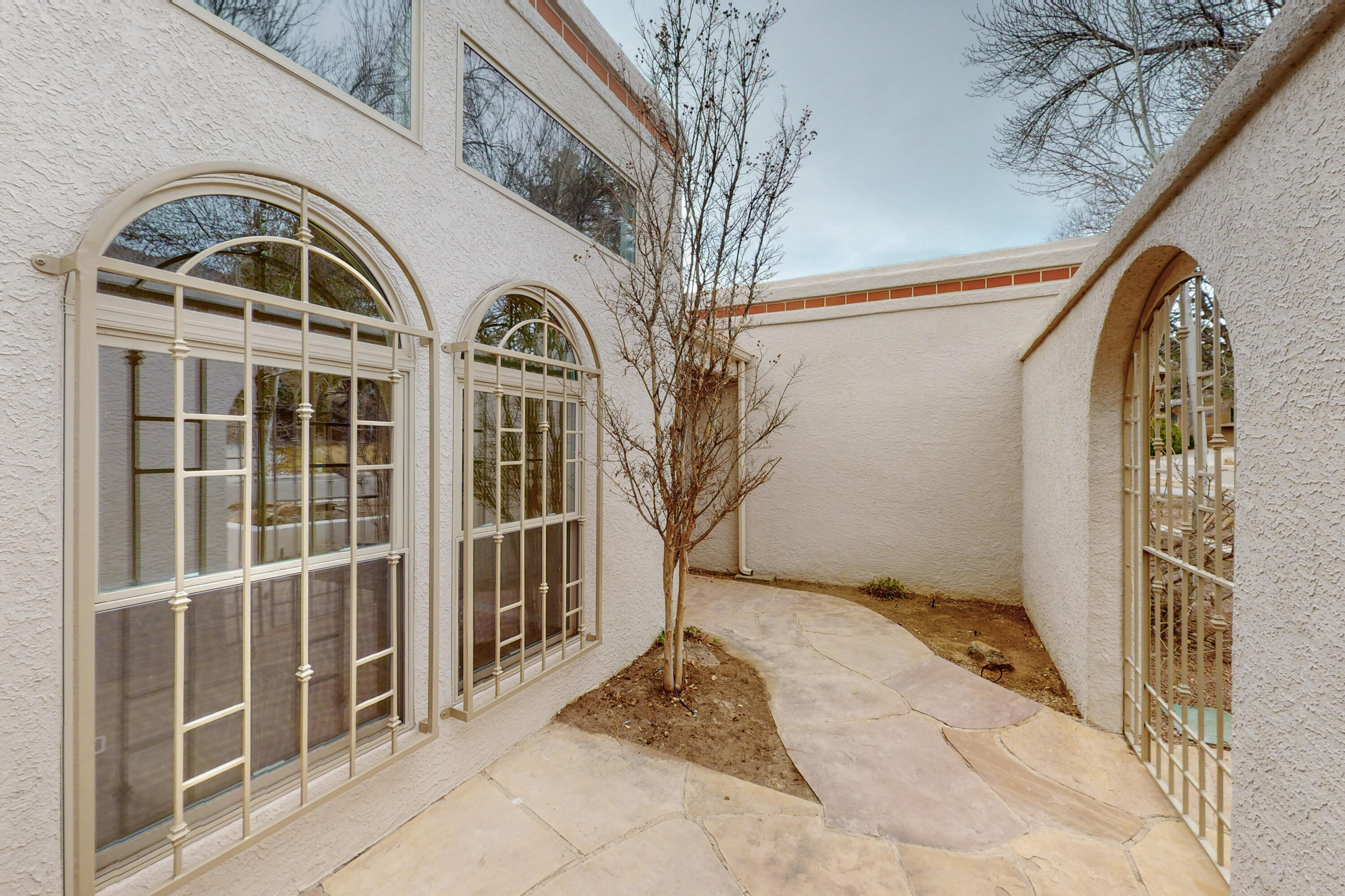 3005 PALO ALTO Drive NE