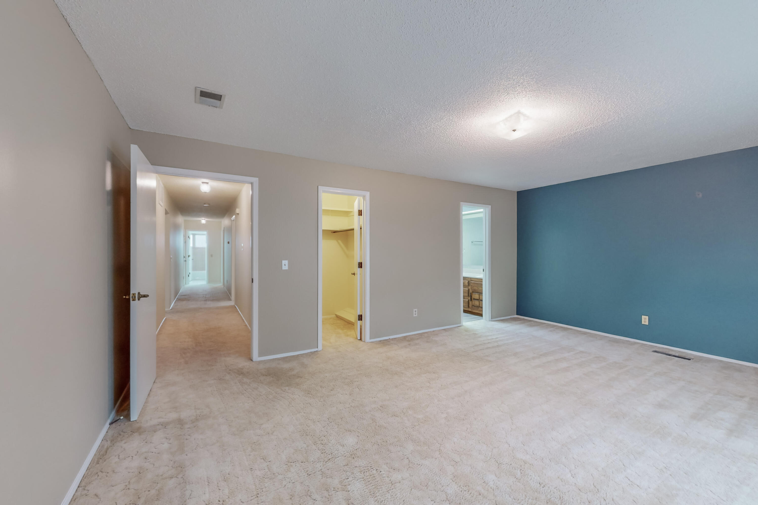 3005 PALO ALTO Drive NE