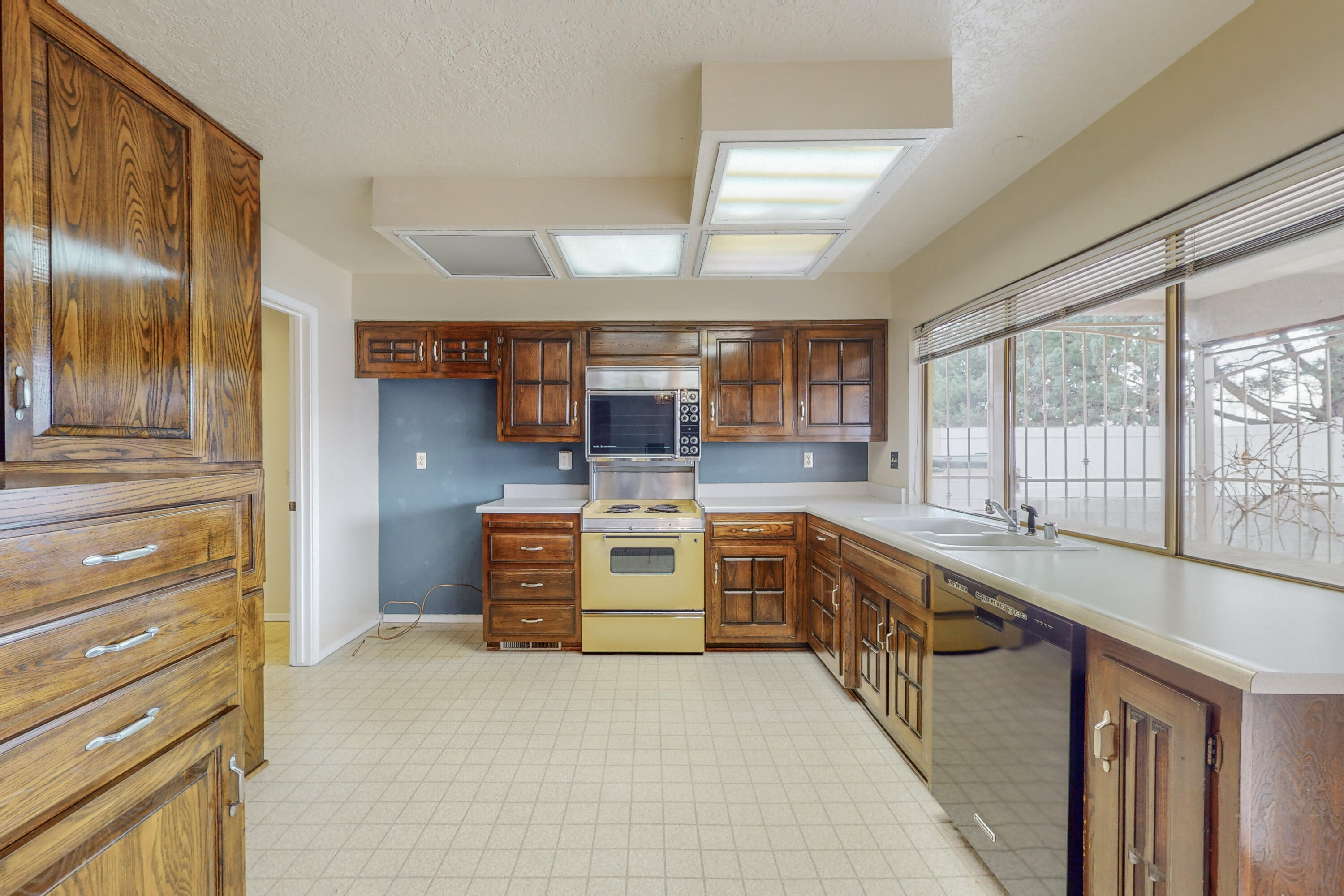 3005 PALO ALTO Drive NE