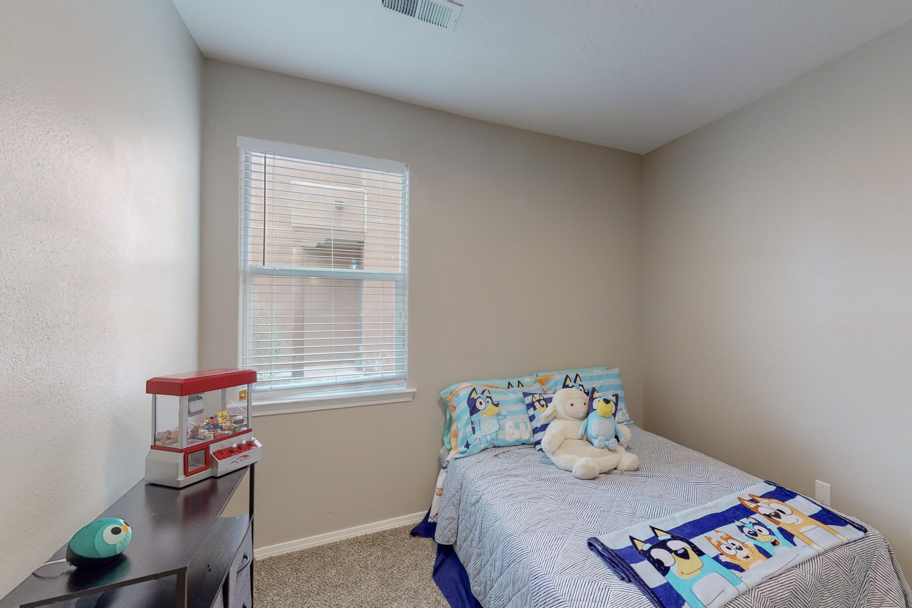 7215 WILLIAMSBURG Road NW
