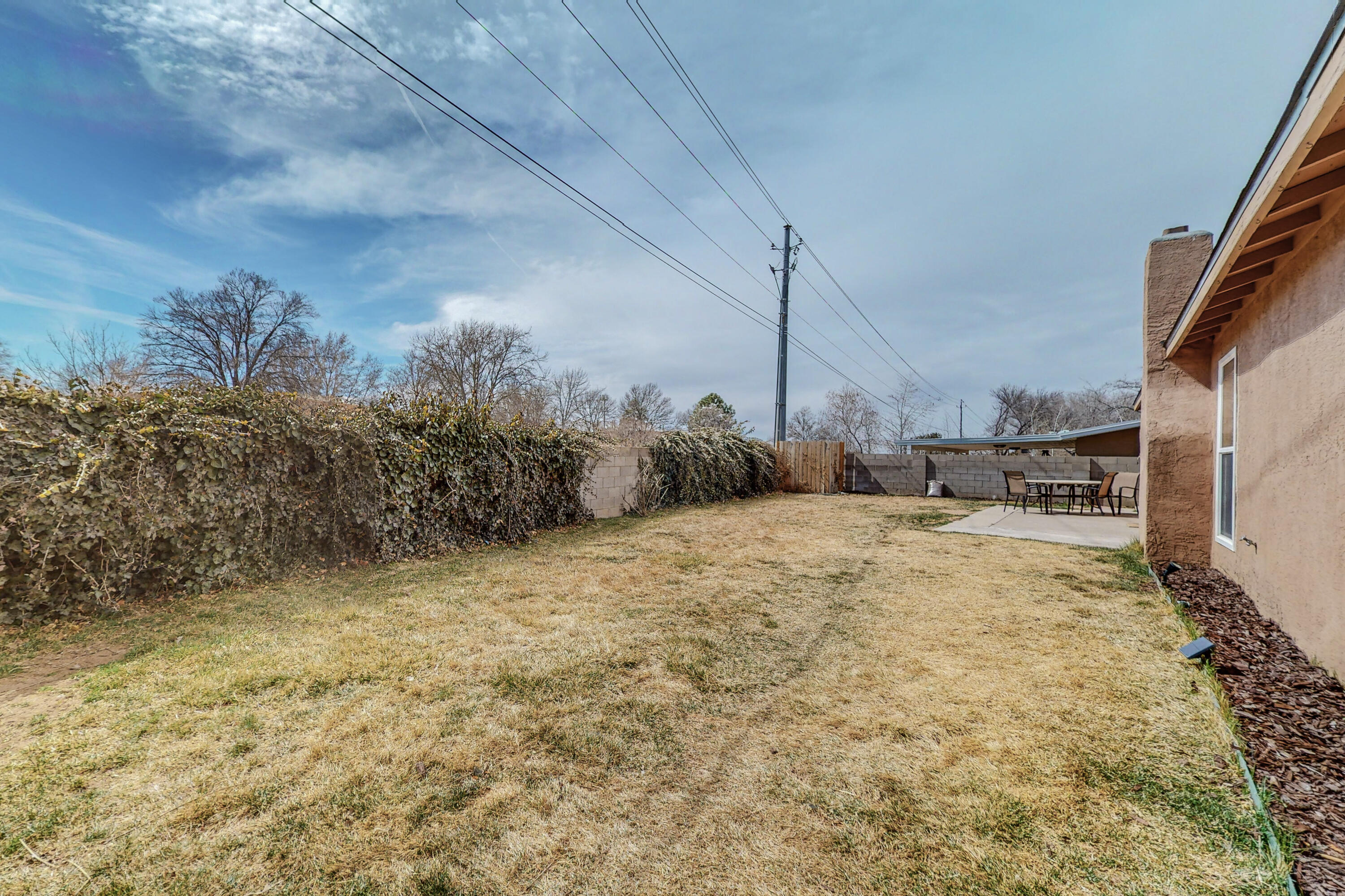 6508 MARTIN Court NE