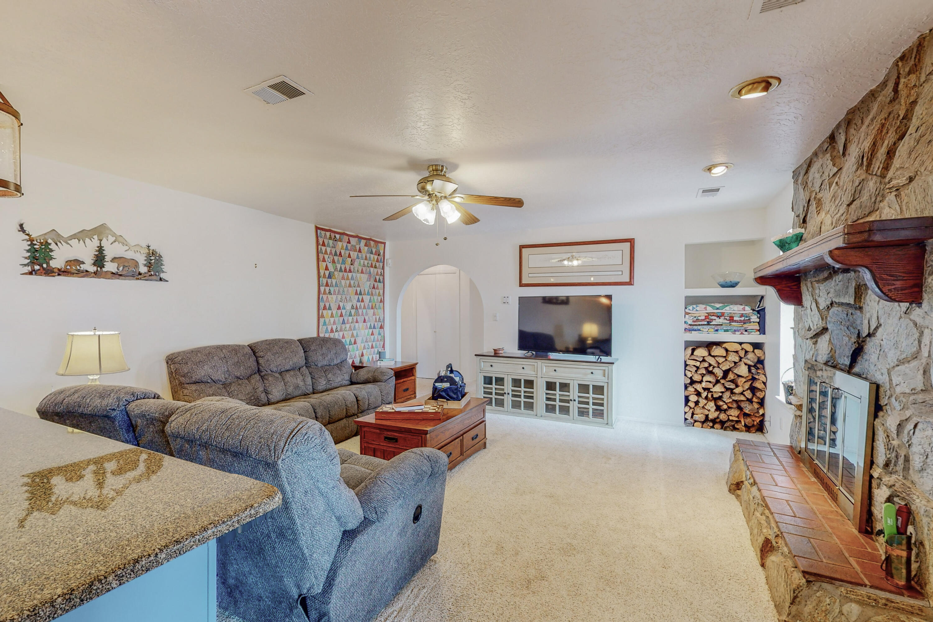 904 Palmas Altas Drive SE