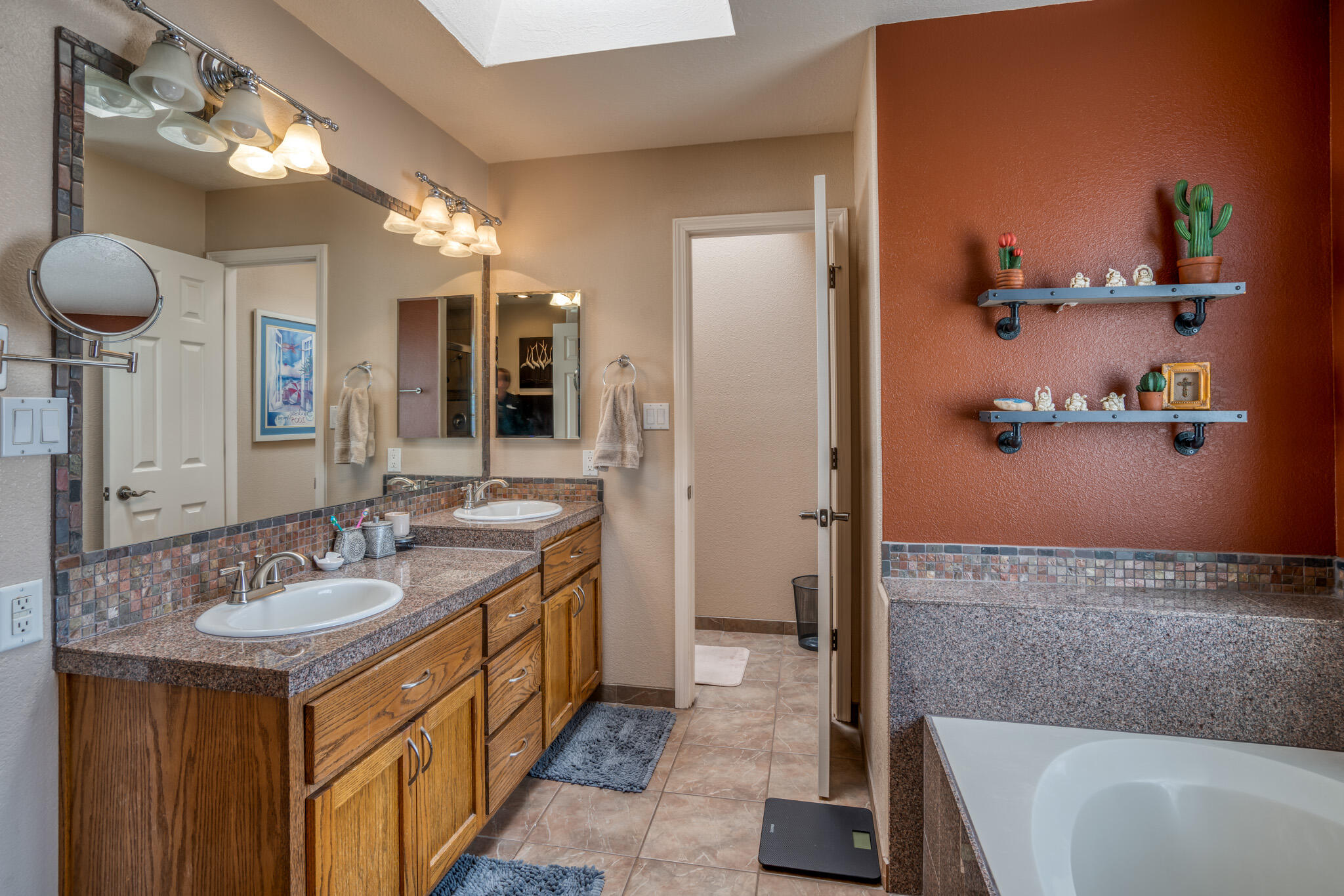 10208 Silver Grade Court NW