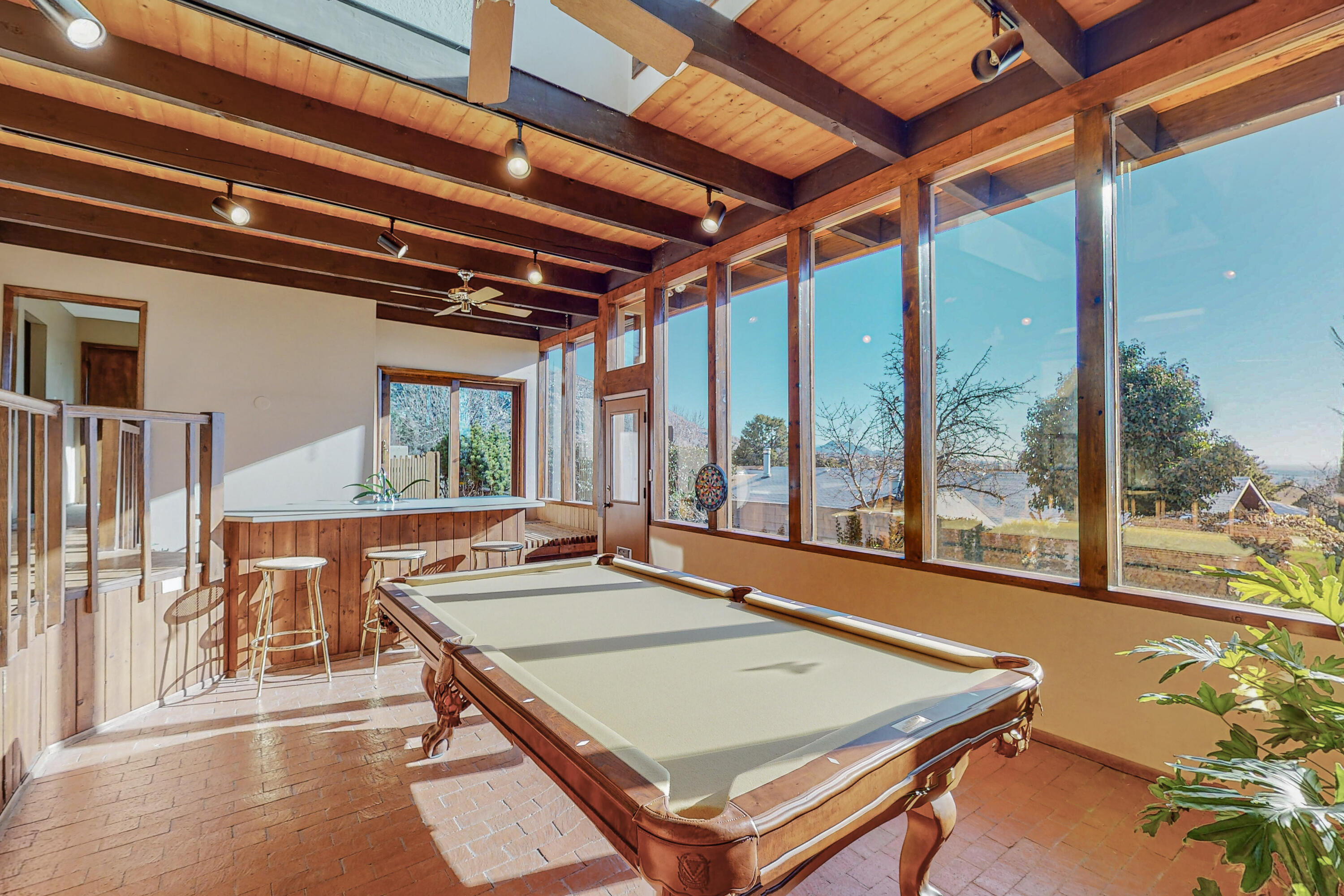 4101 Camino De La Sierra NE