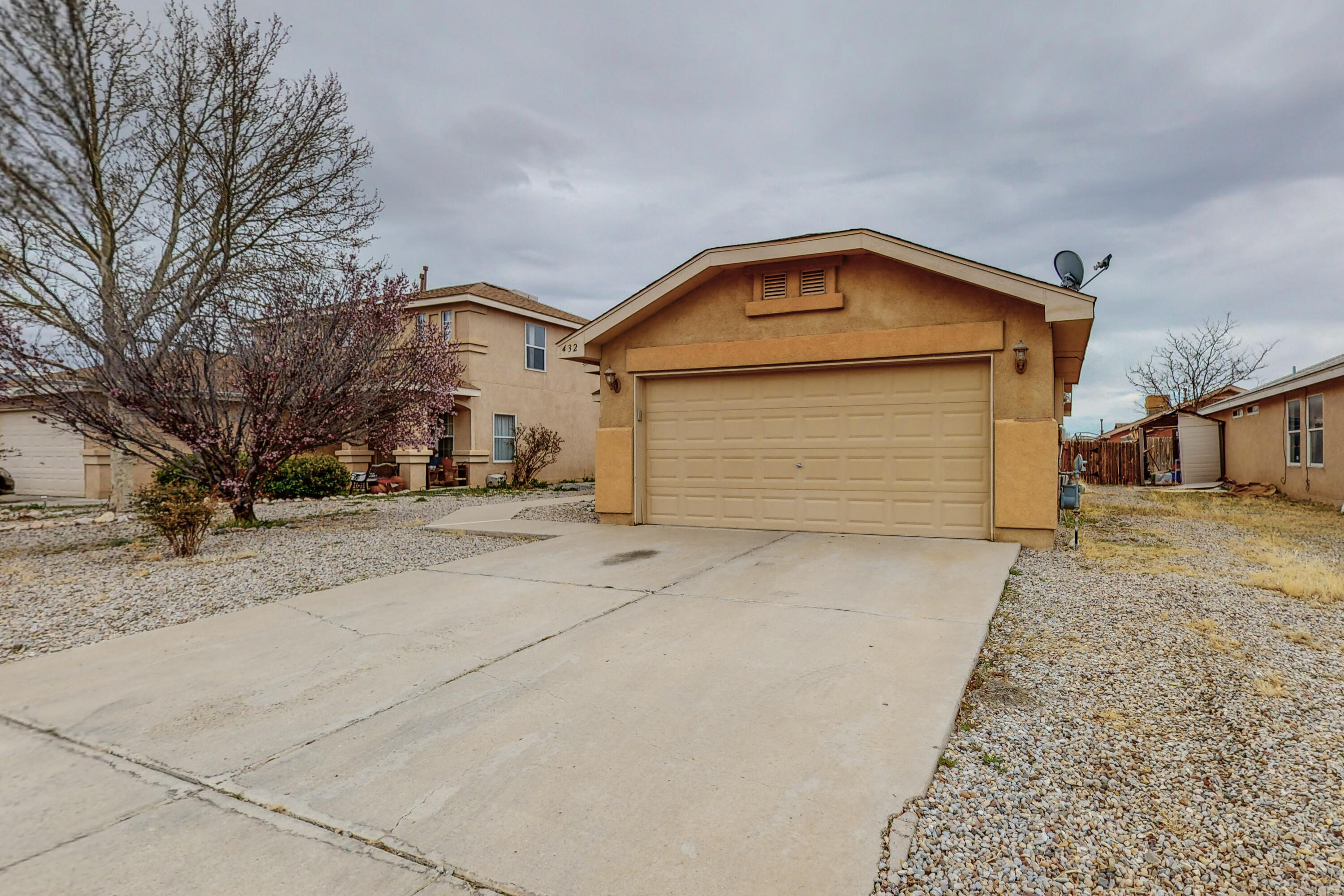 432 BRISTLEBRUSH Street SW