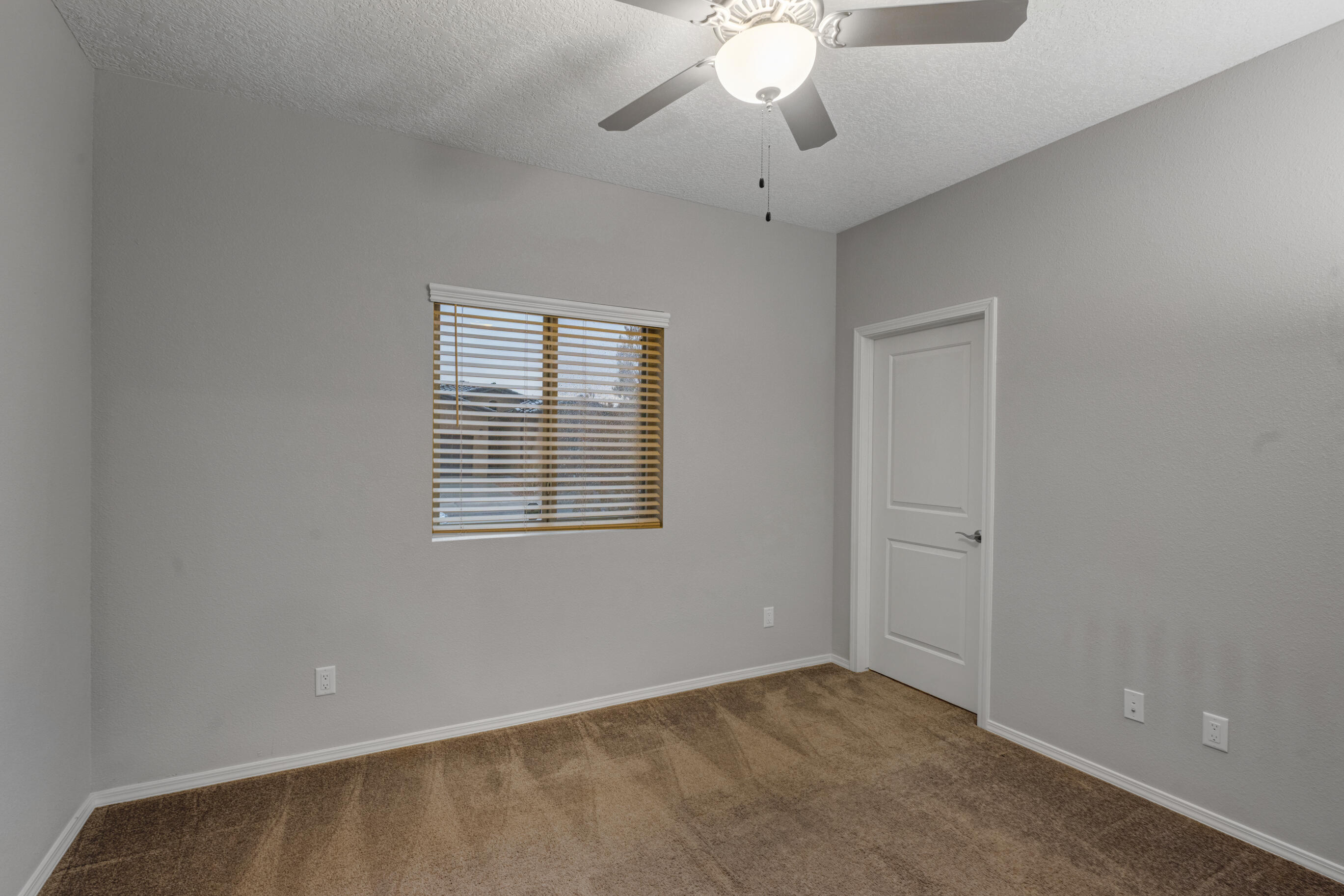 7029 CLEARY Loop NE