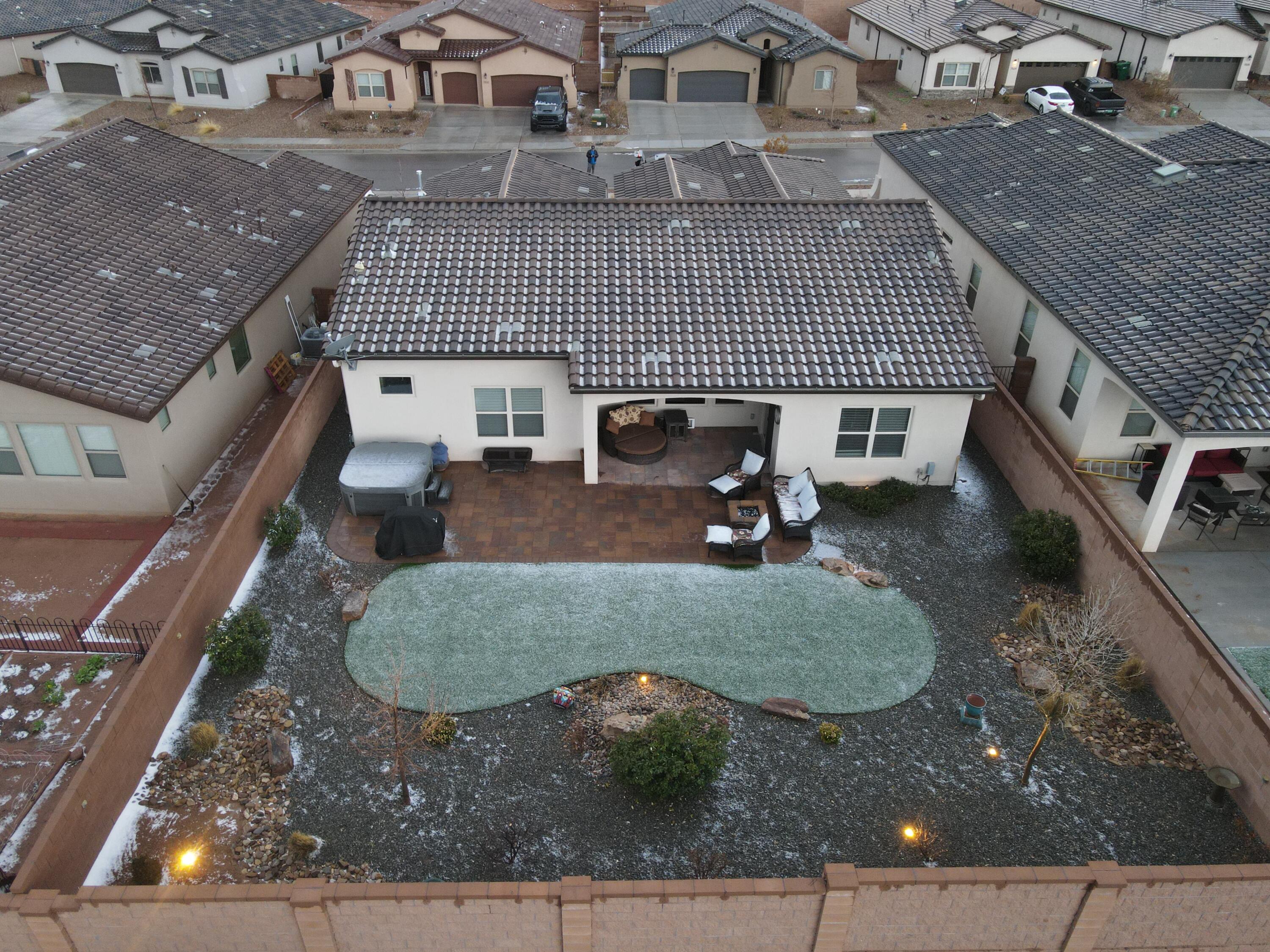 7029 CLEARY Loop NE