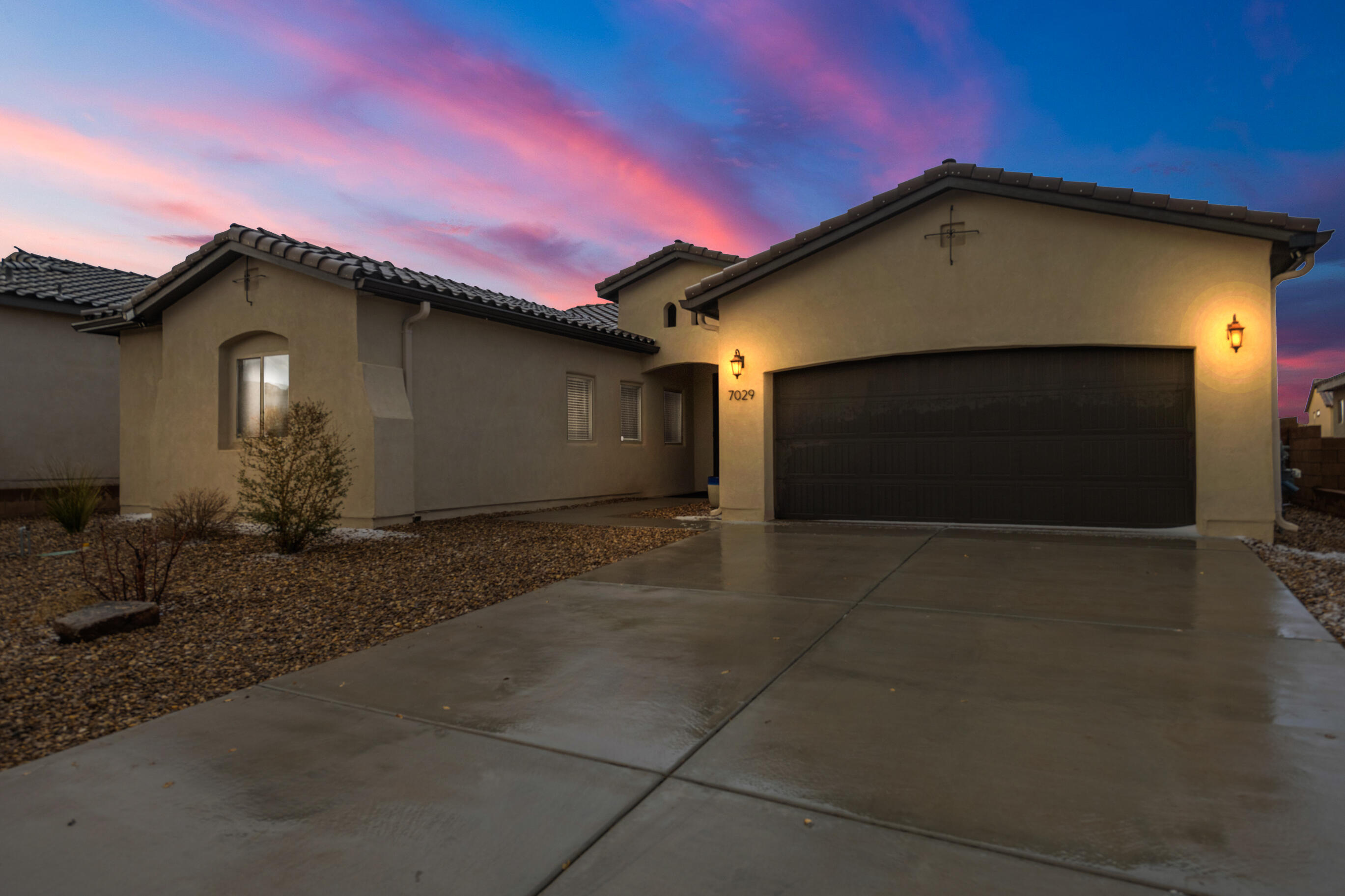 7029 CLEARY Loop NE