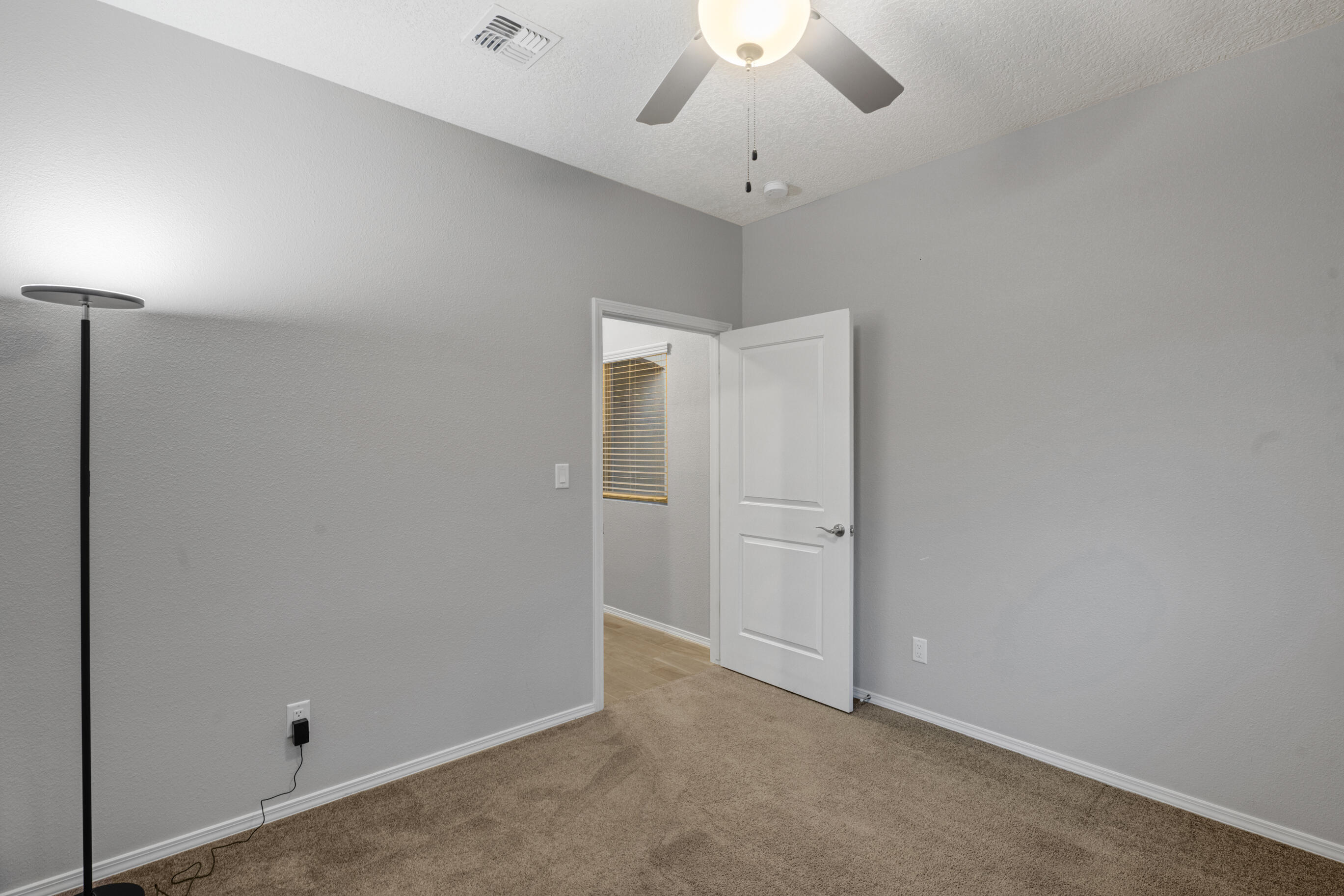 7029 CLEARY Loop NE