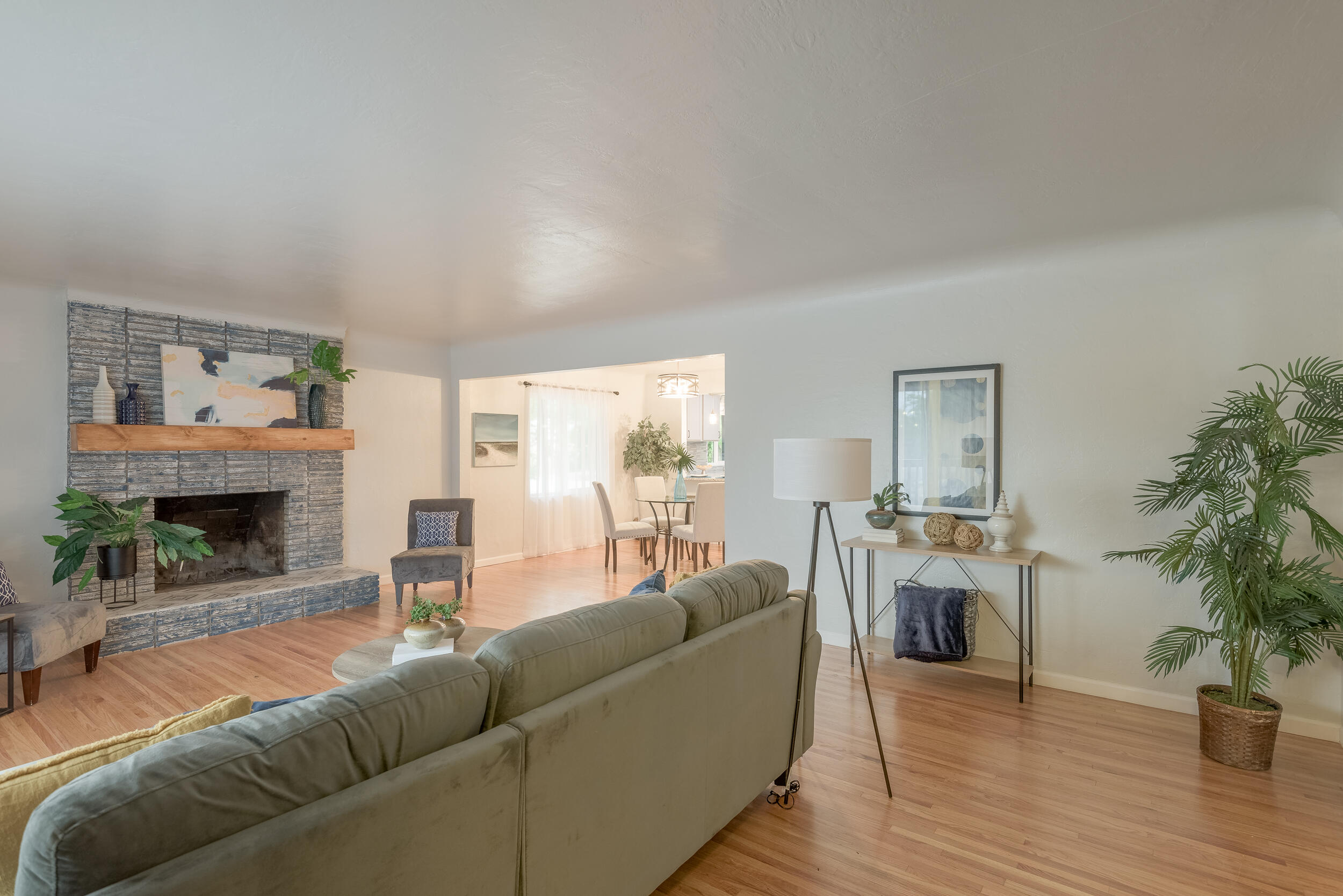400 Wellesley Drive SE