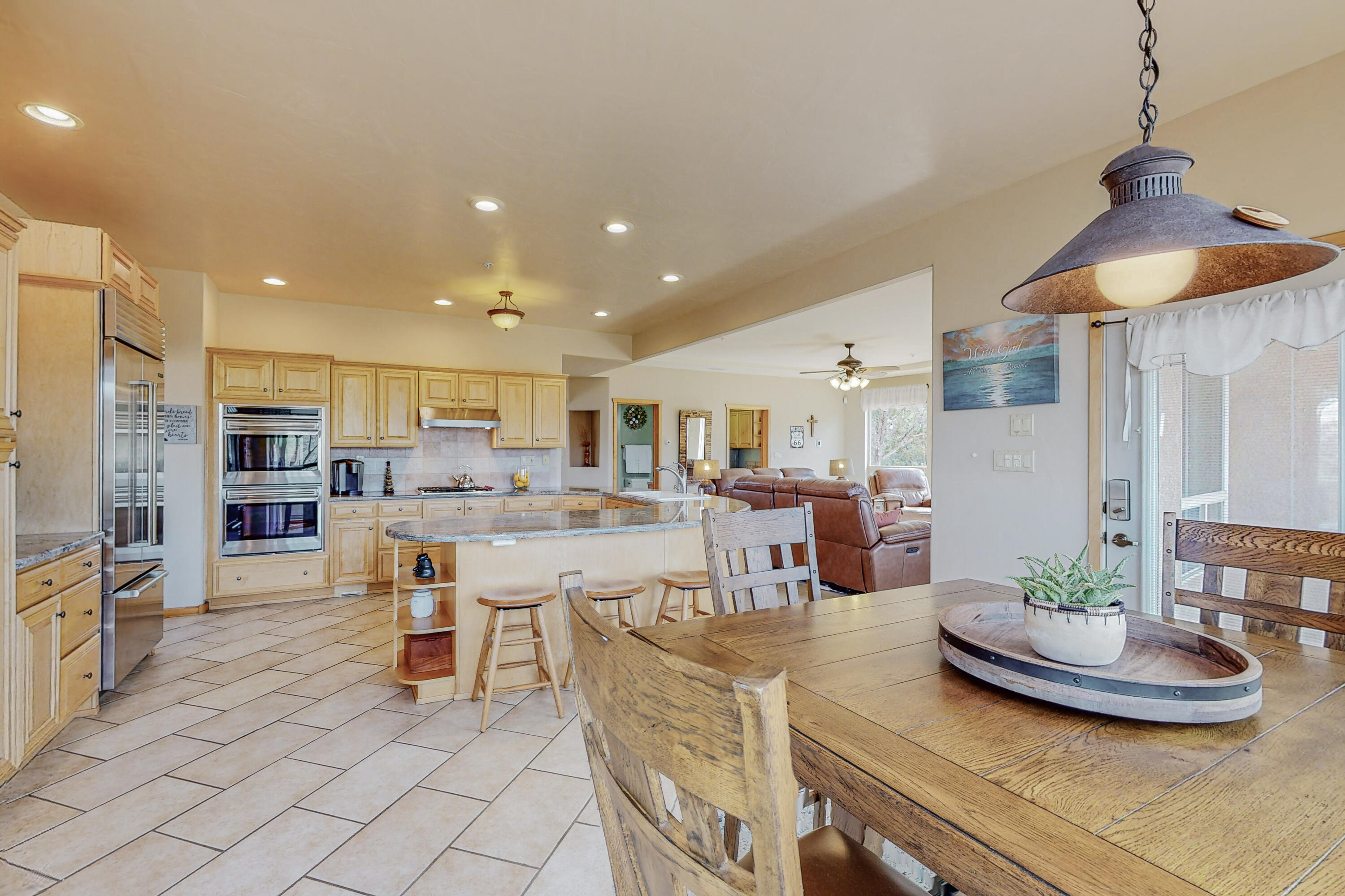 18 Desert Mountain Road SE