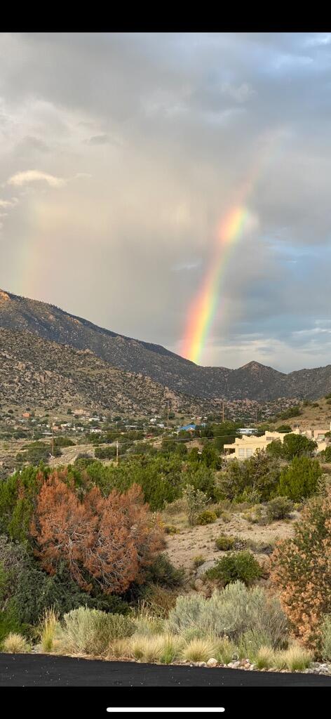 18 Desert Mountain Road SE