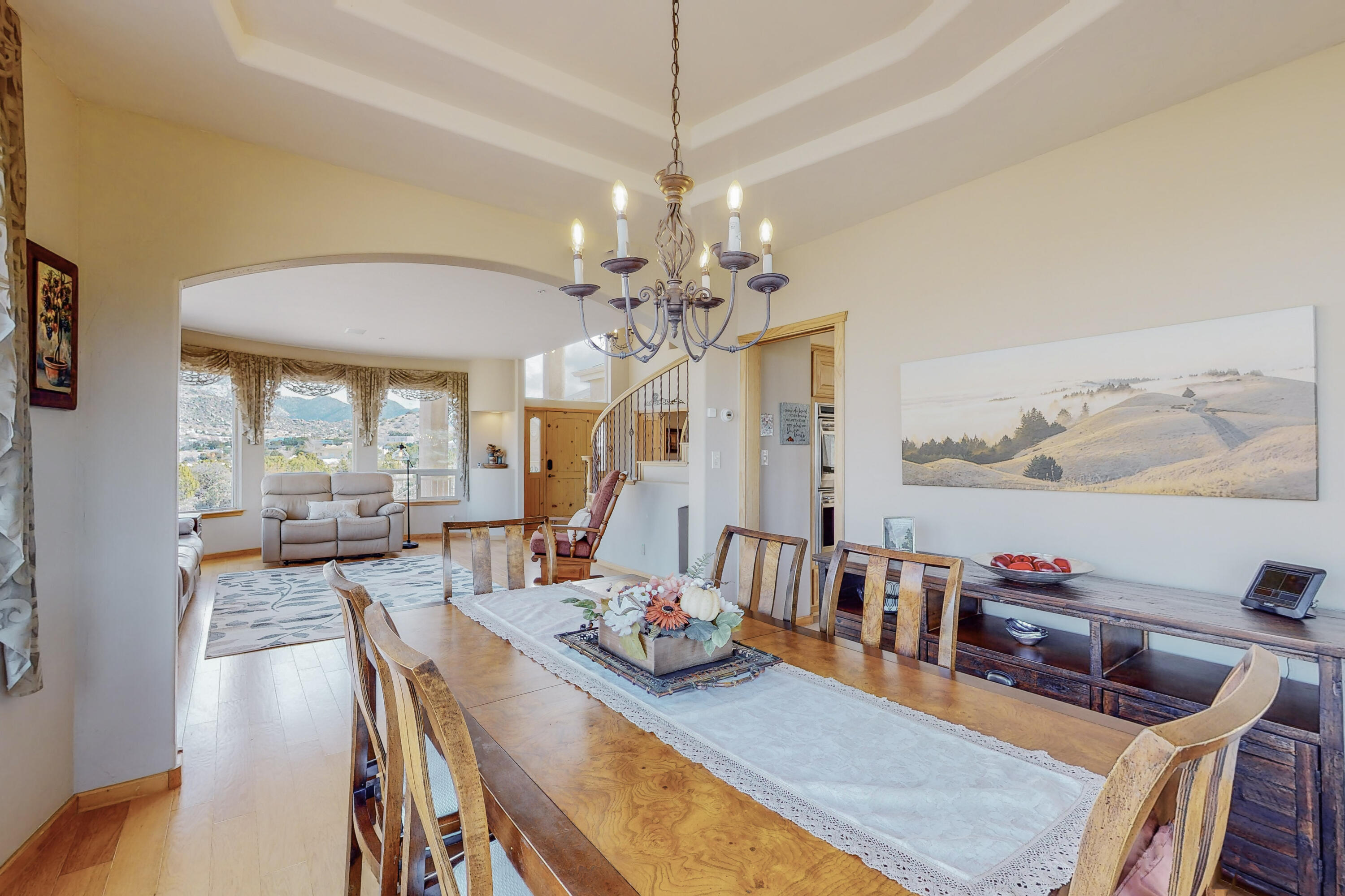 18 Desert Mountain Road SE