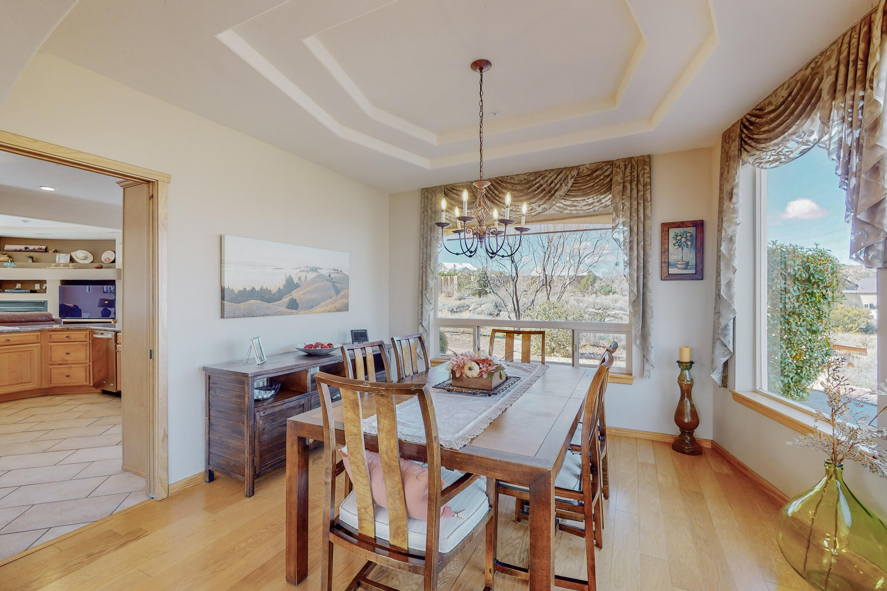 18 Desert Mountain Road SE