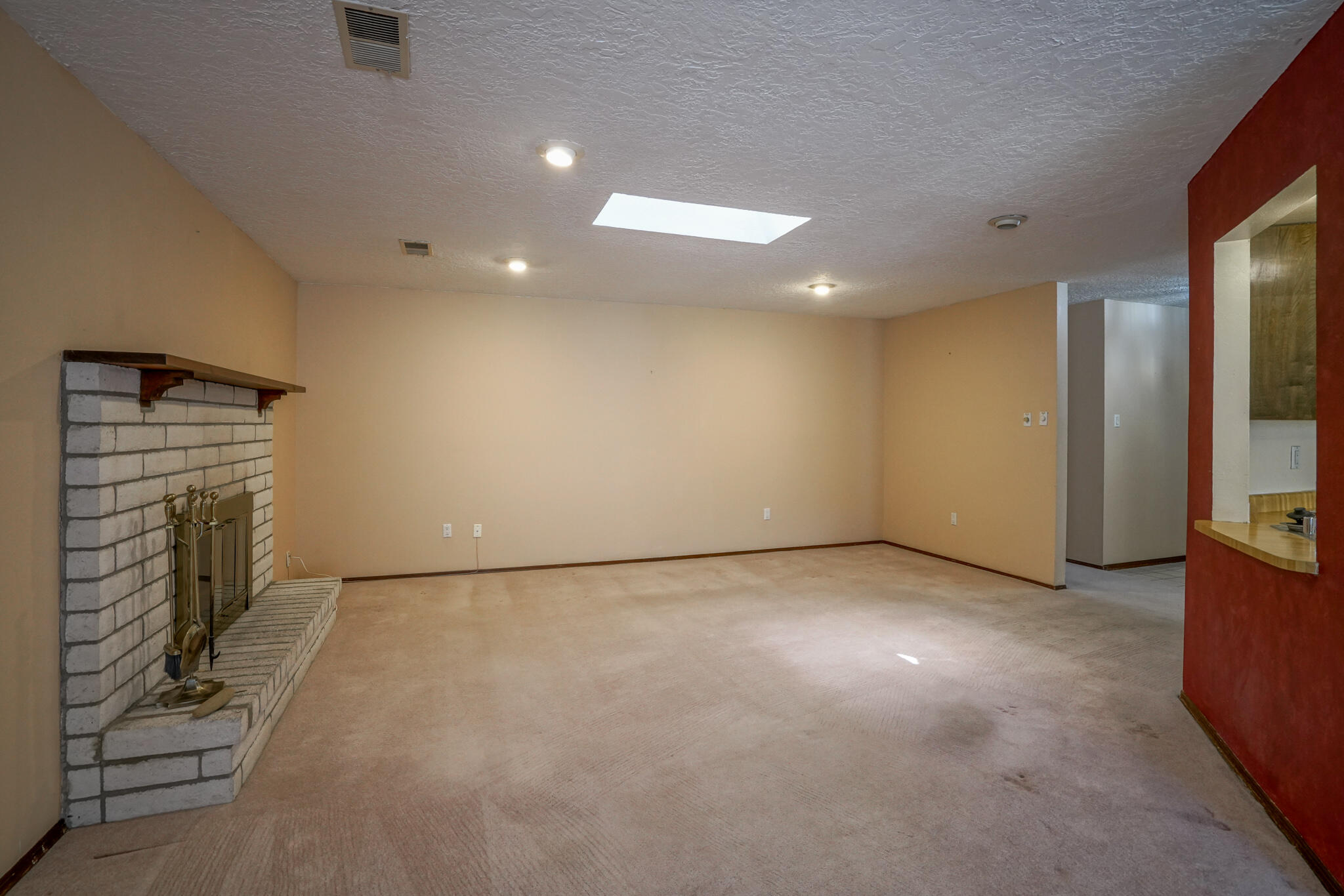 12904 Marble Avenue NE