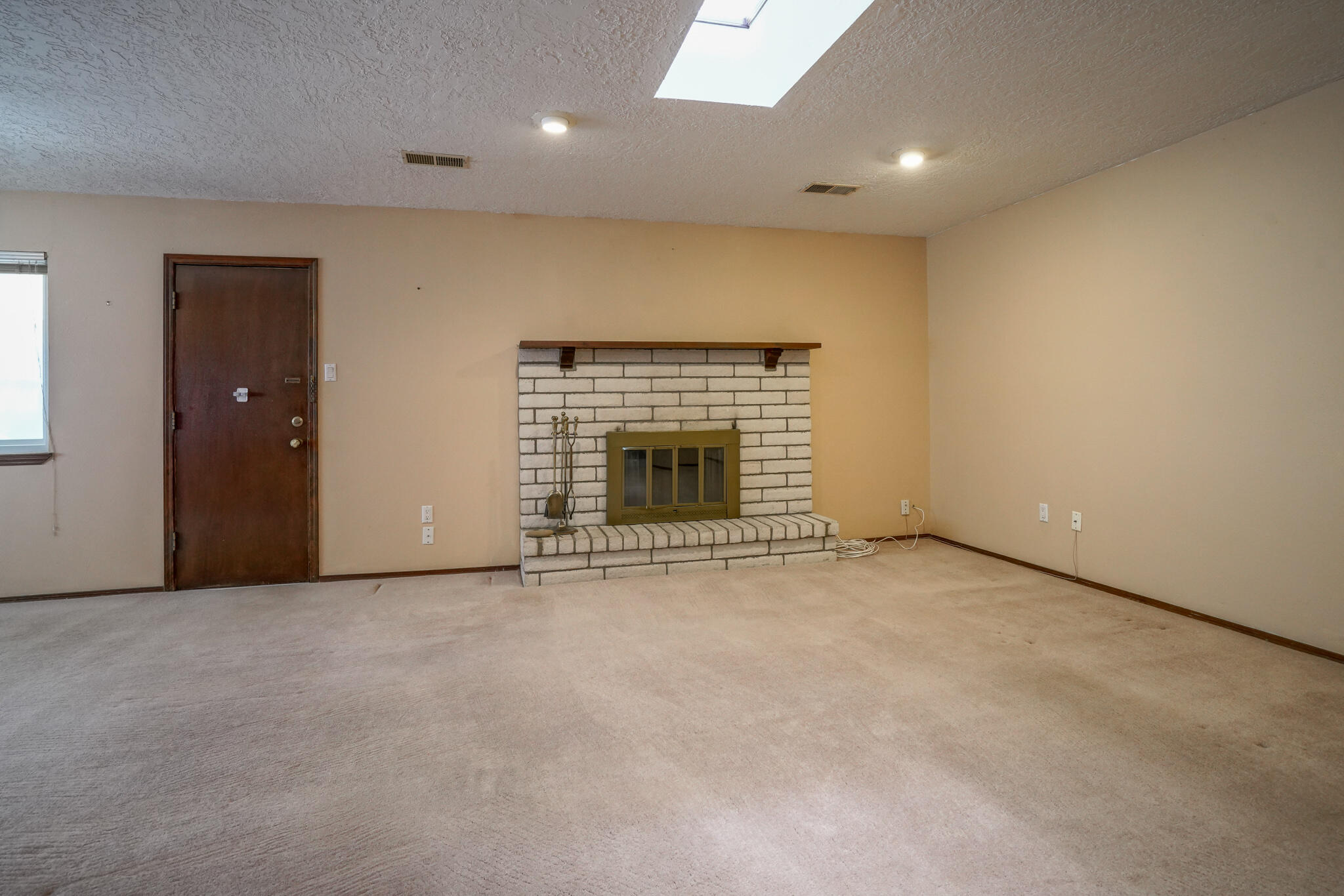 12904 Marble Avenue NE