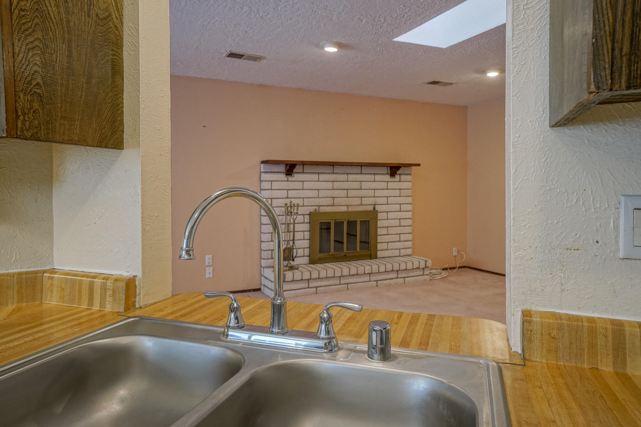 12904 Marble Avenue NE