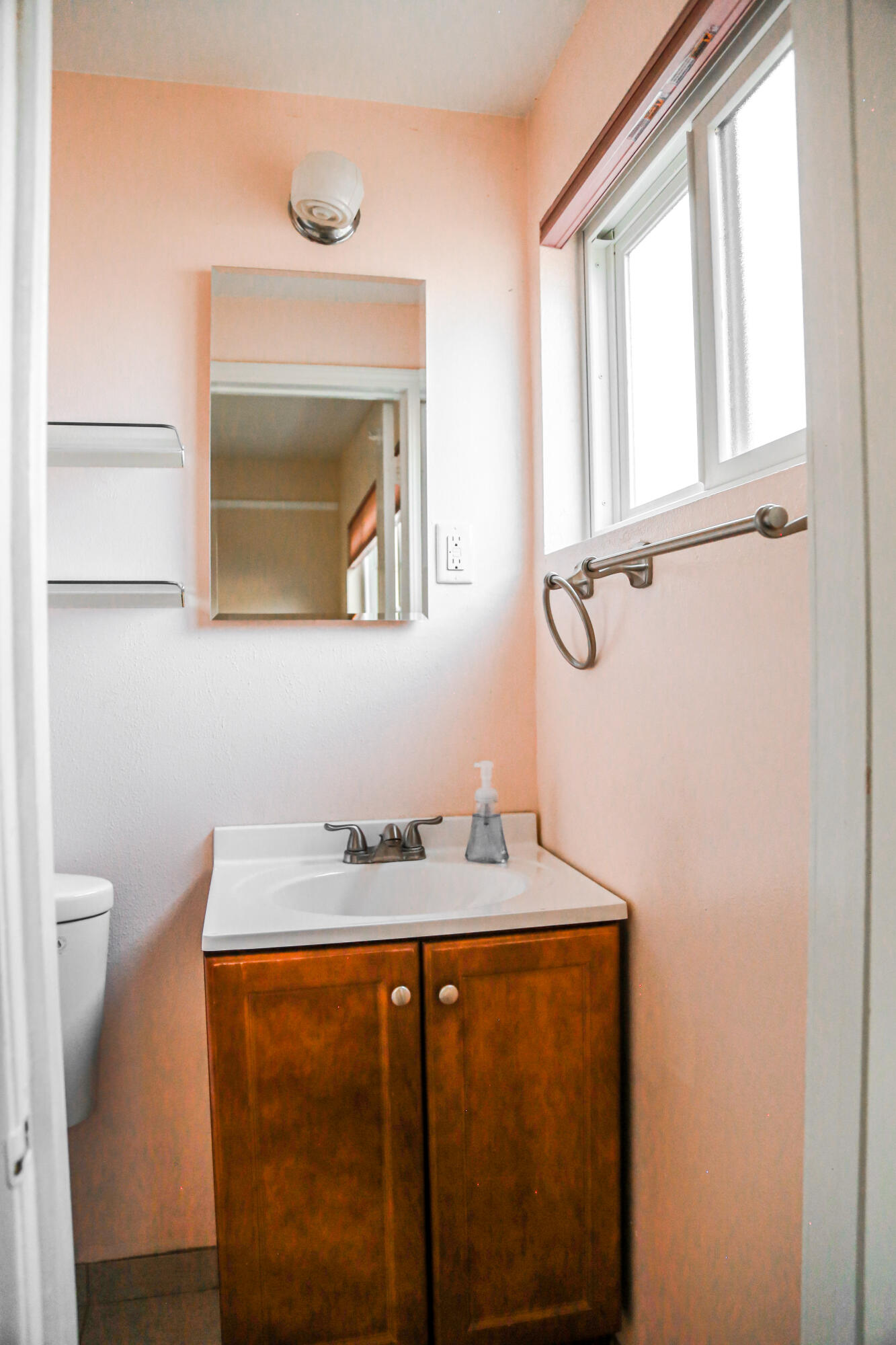 10523 Princess Jeanne Avenue NE