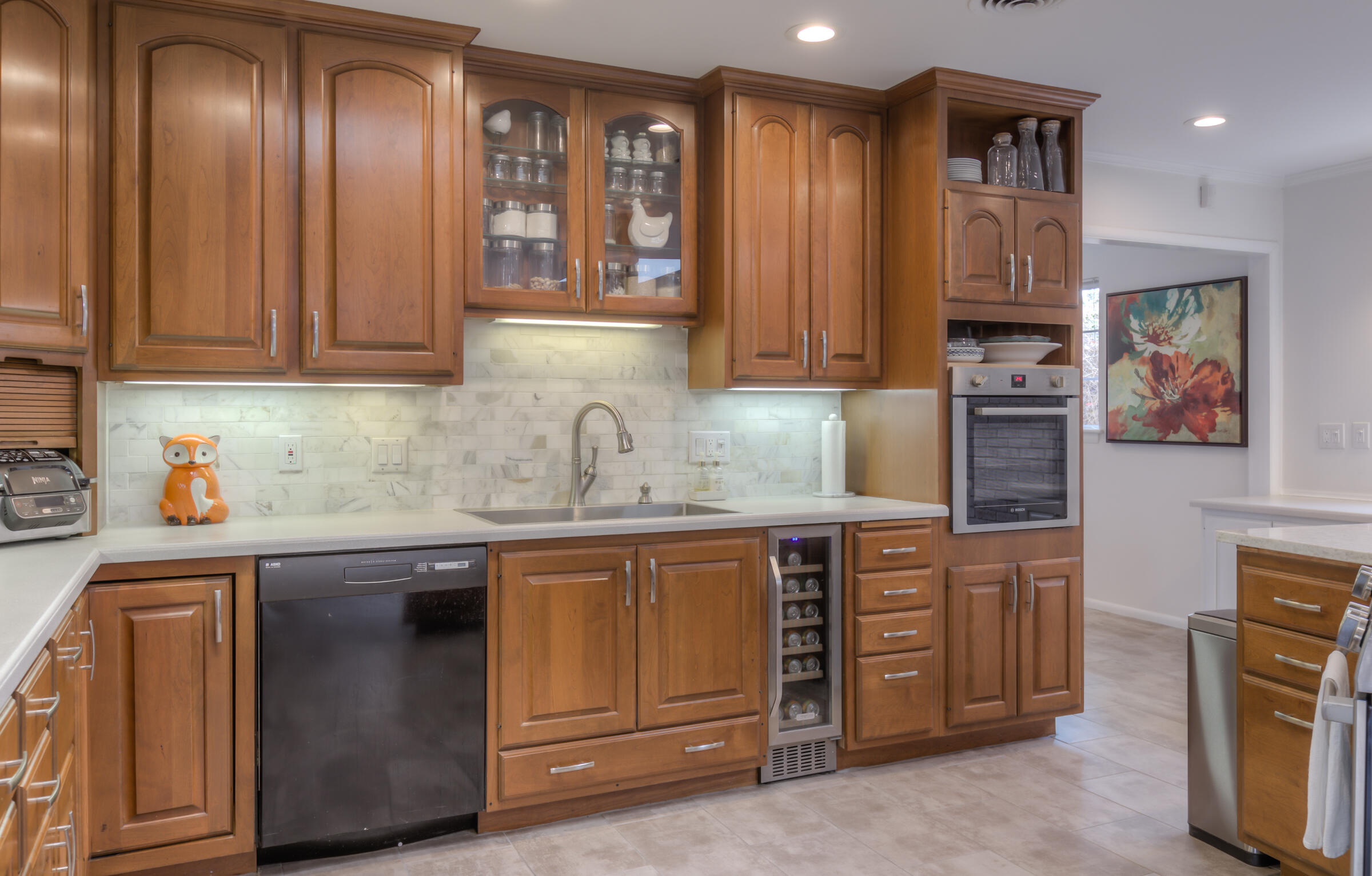 1437 Aliso Drive NE