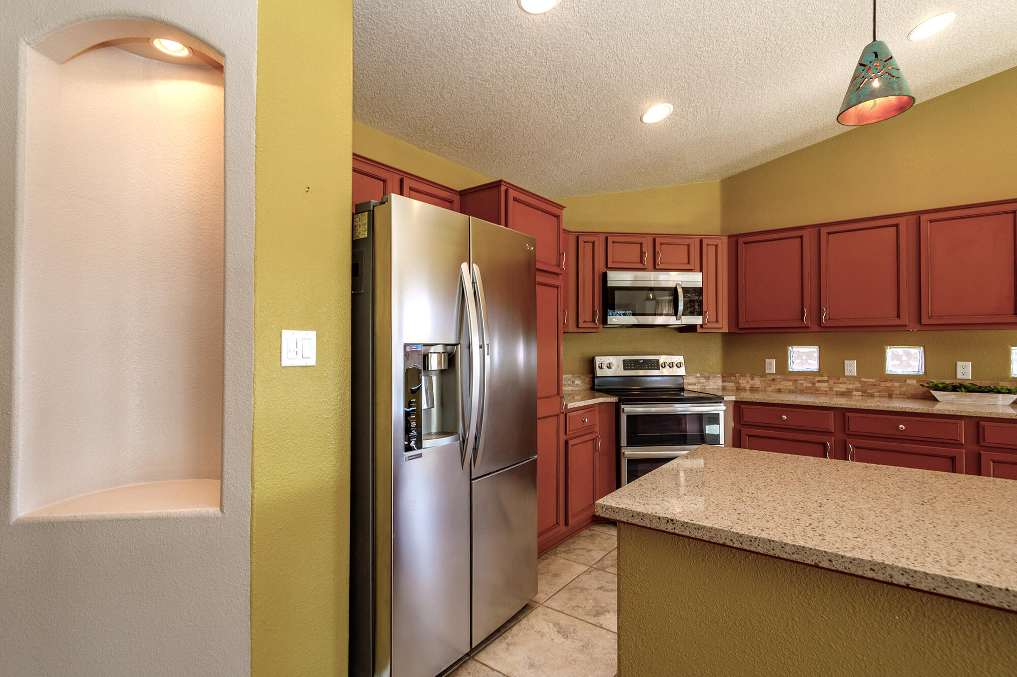 1324 Monterrey Road NE