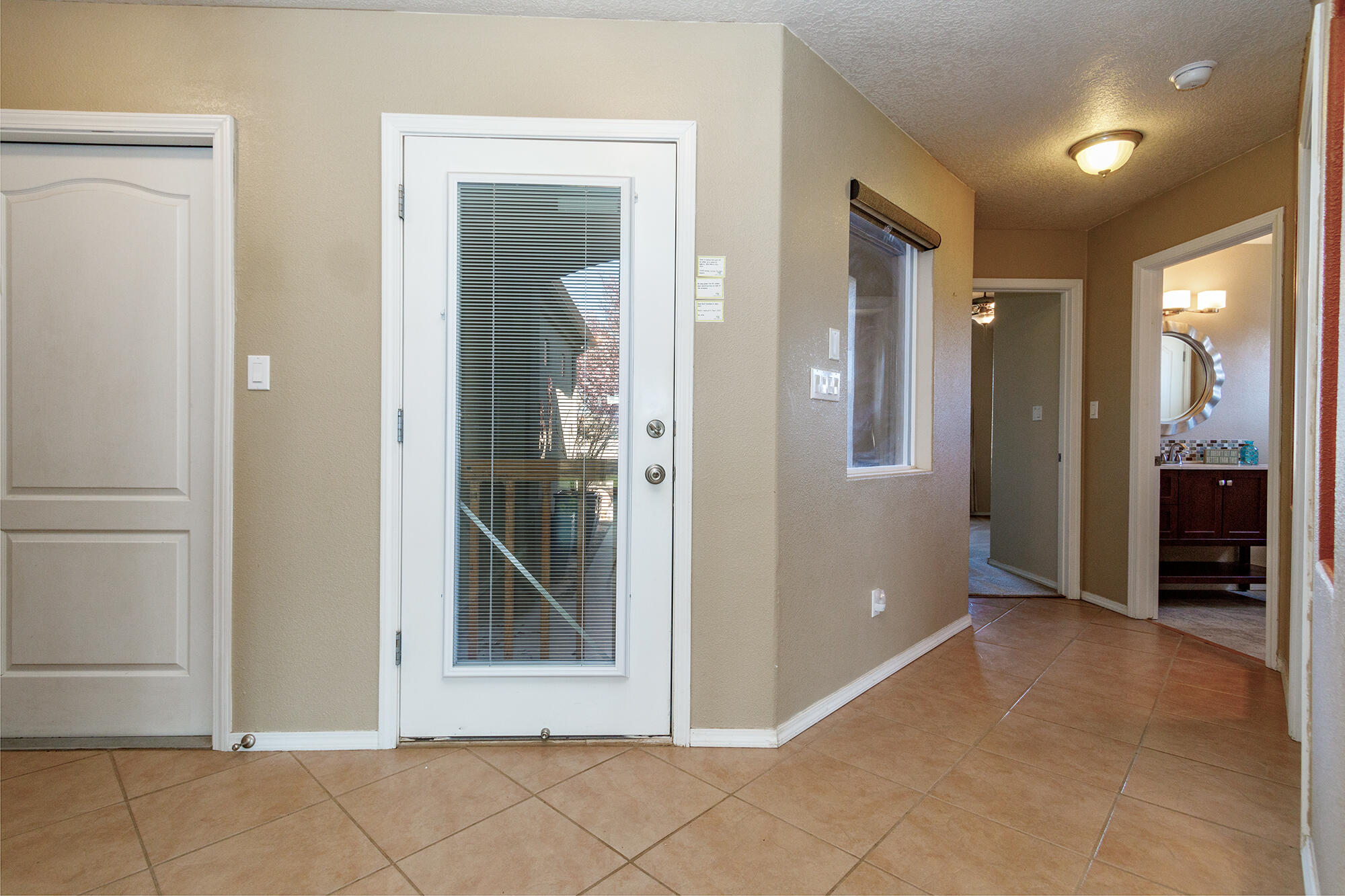 1324 Monterrey Road NE