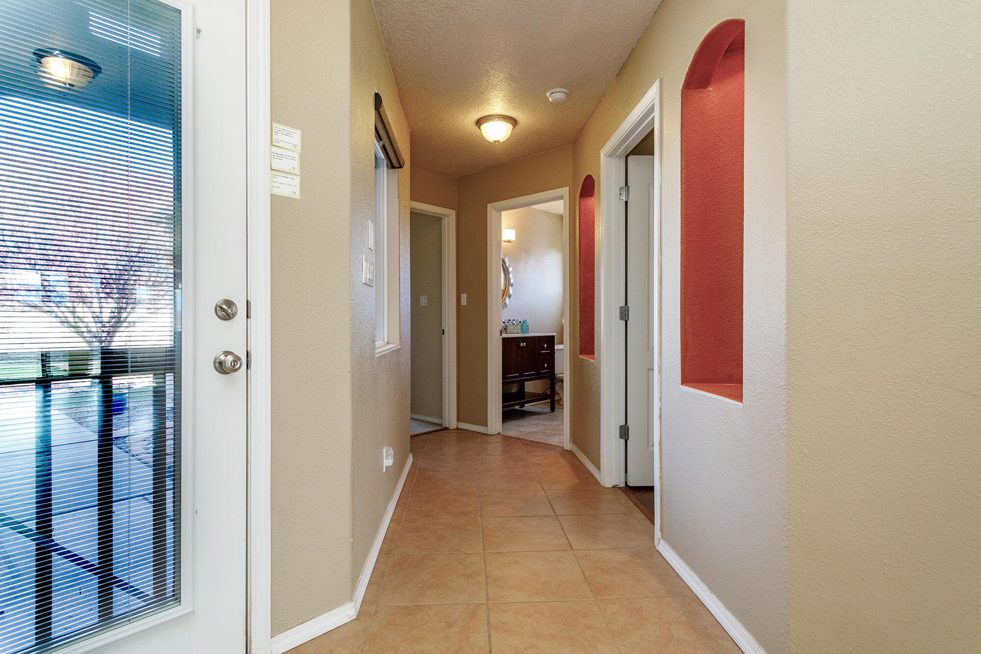 1324 Monterrey Road NE