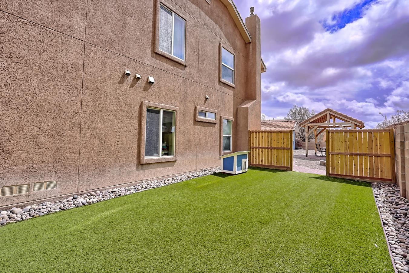 9616 Stormcloud Avenue NW