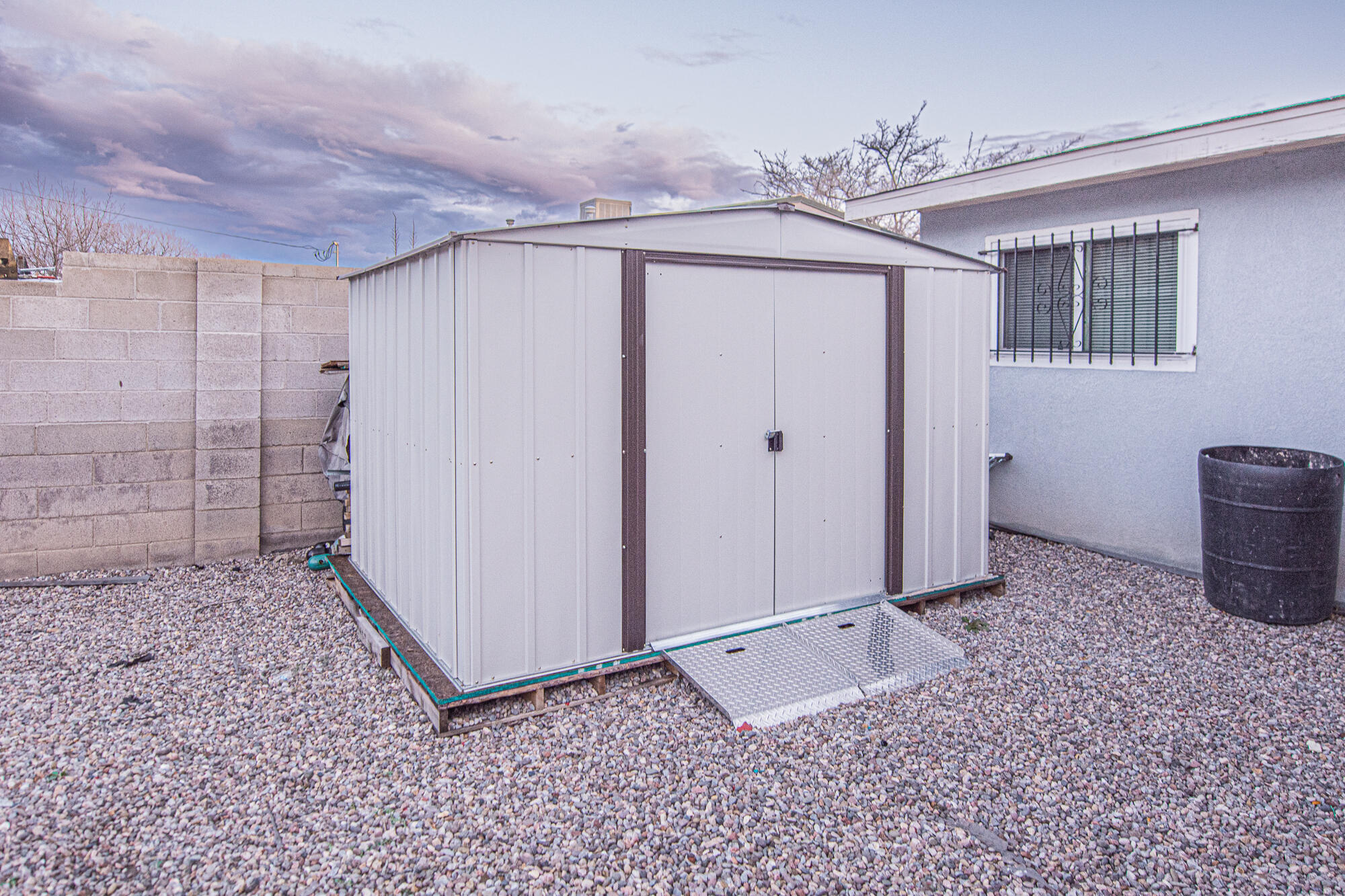 5937 Carlos Rey Circle SW