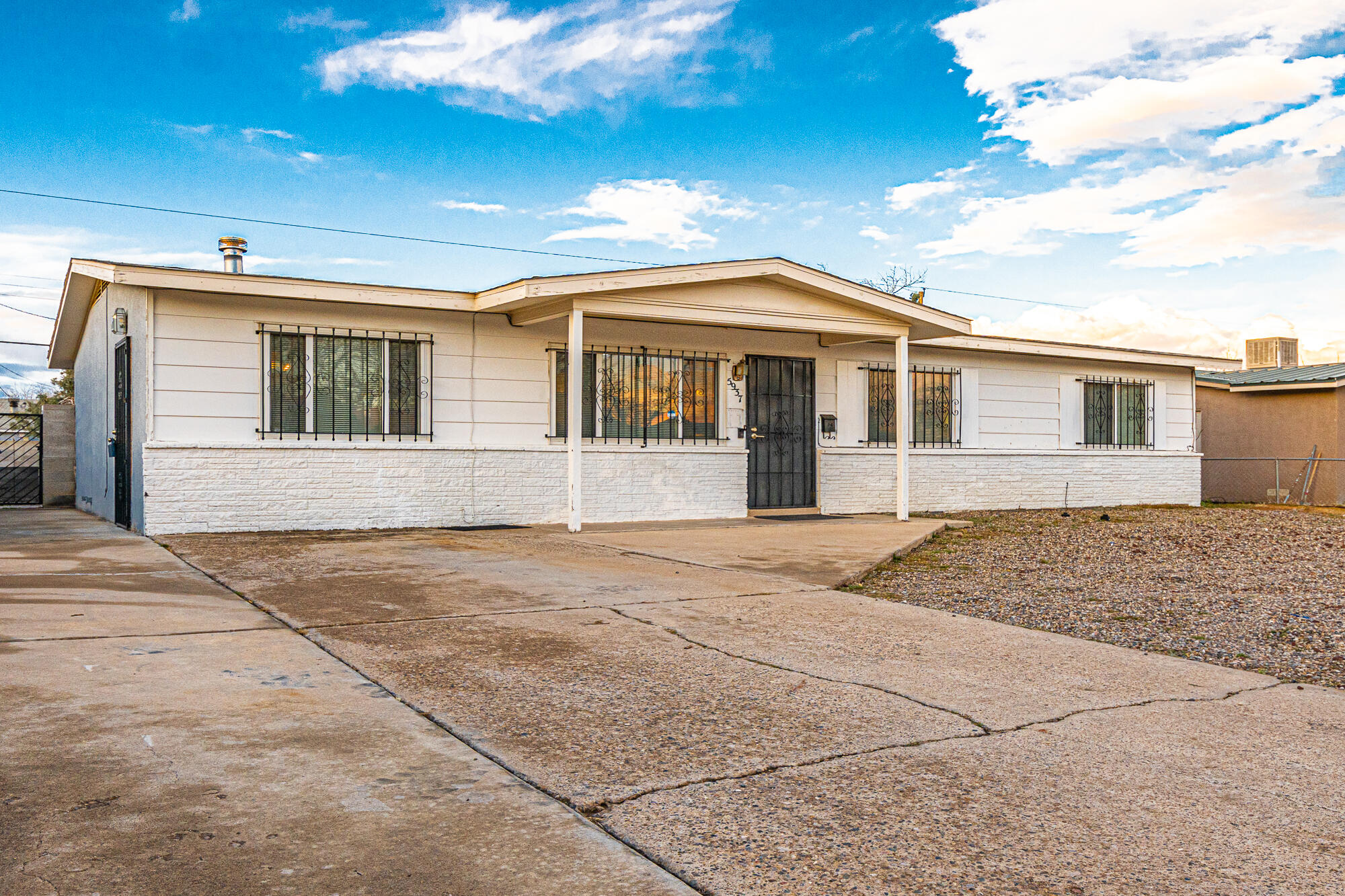 5937 Carlos Rey Circle SW