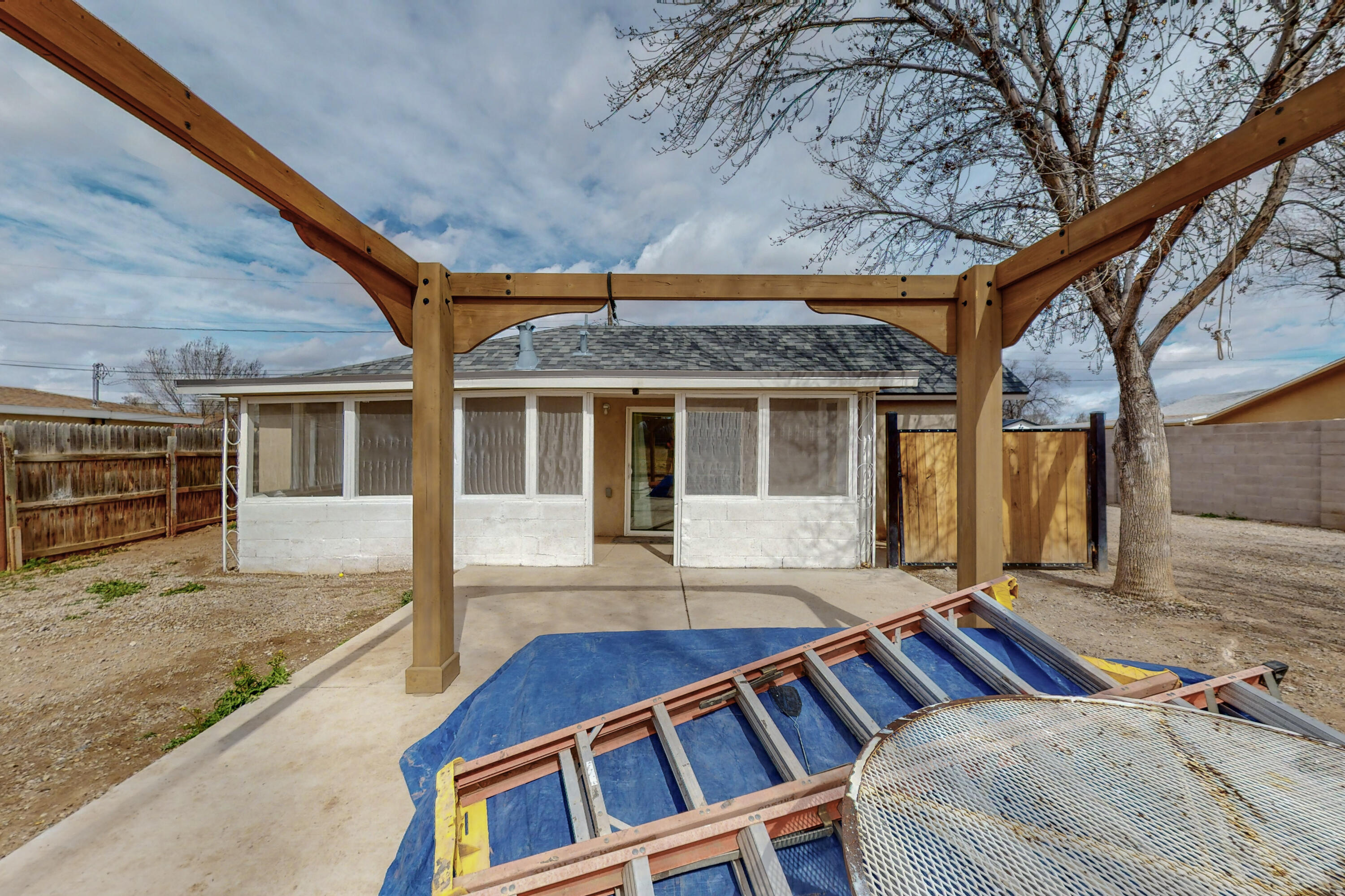 1404 Rinconado Lane SW