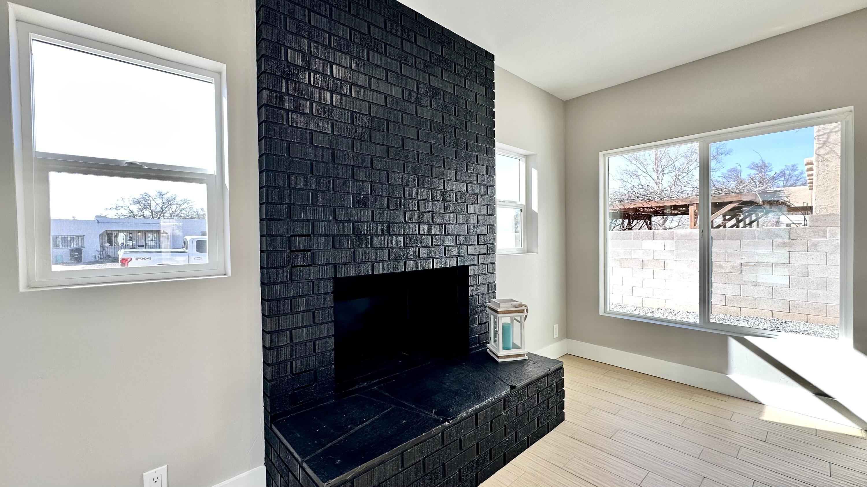 310 Quincy Street NE