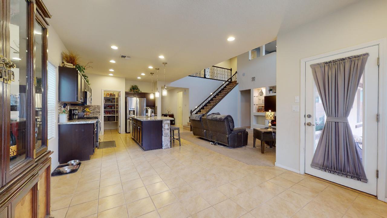 538 Palo Alto Drive NE