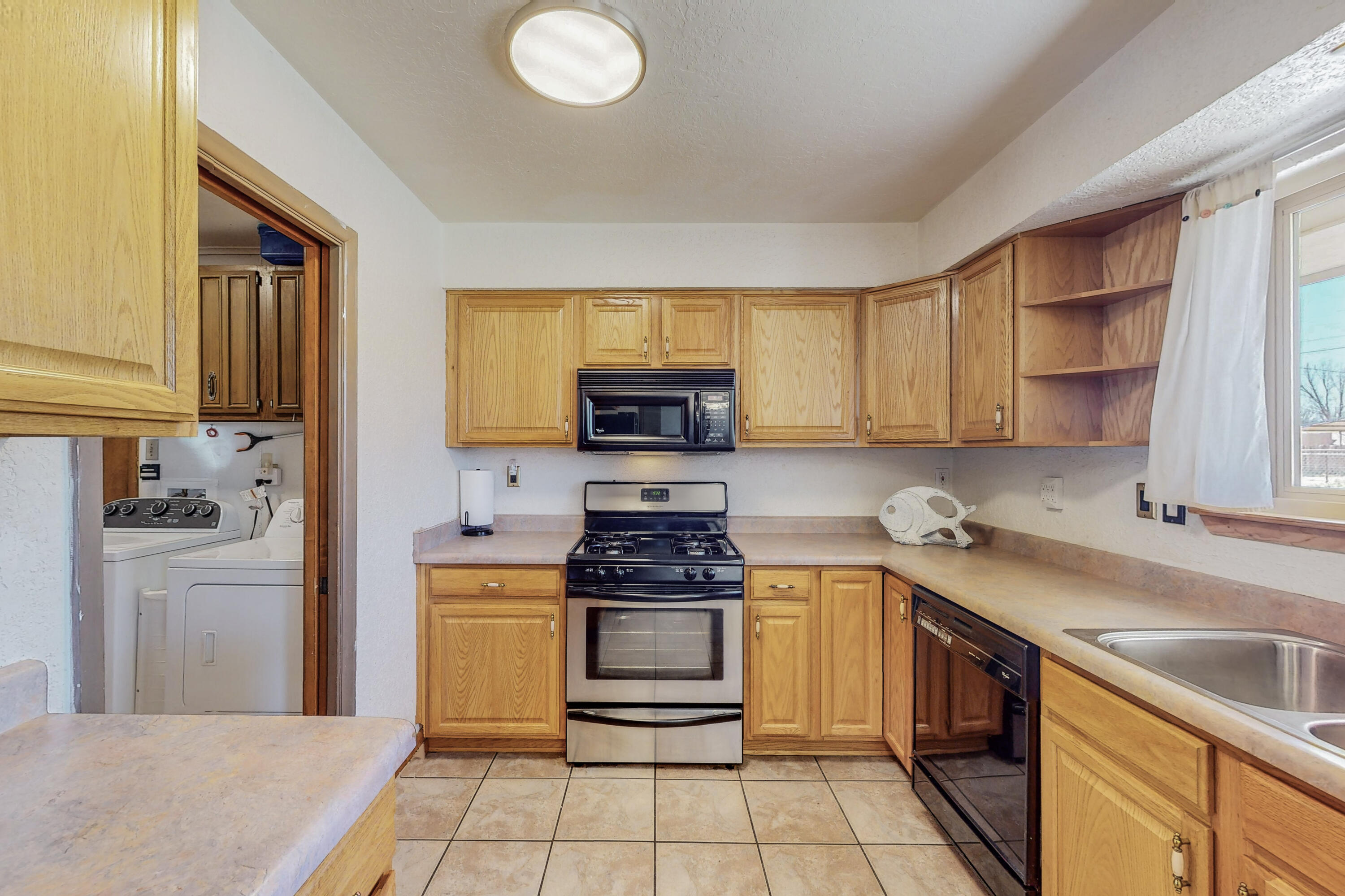 1530 Lillie Drive