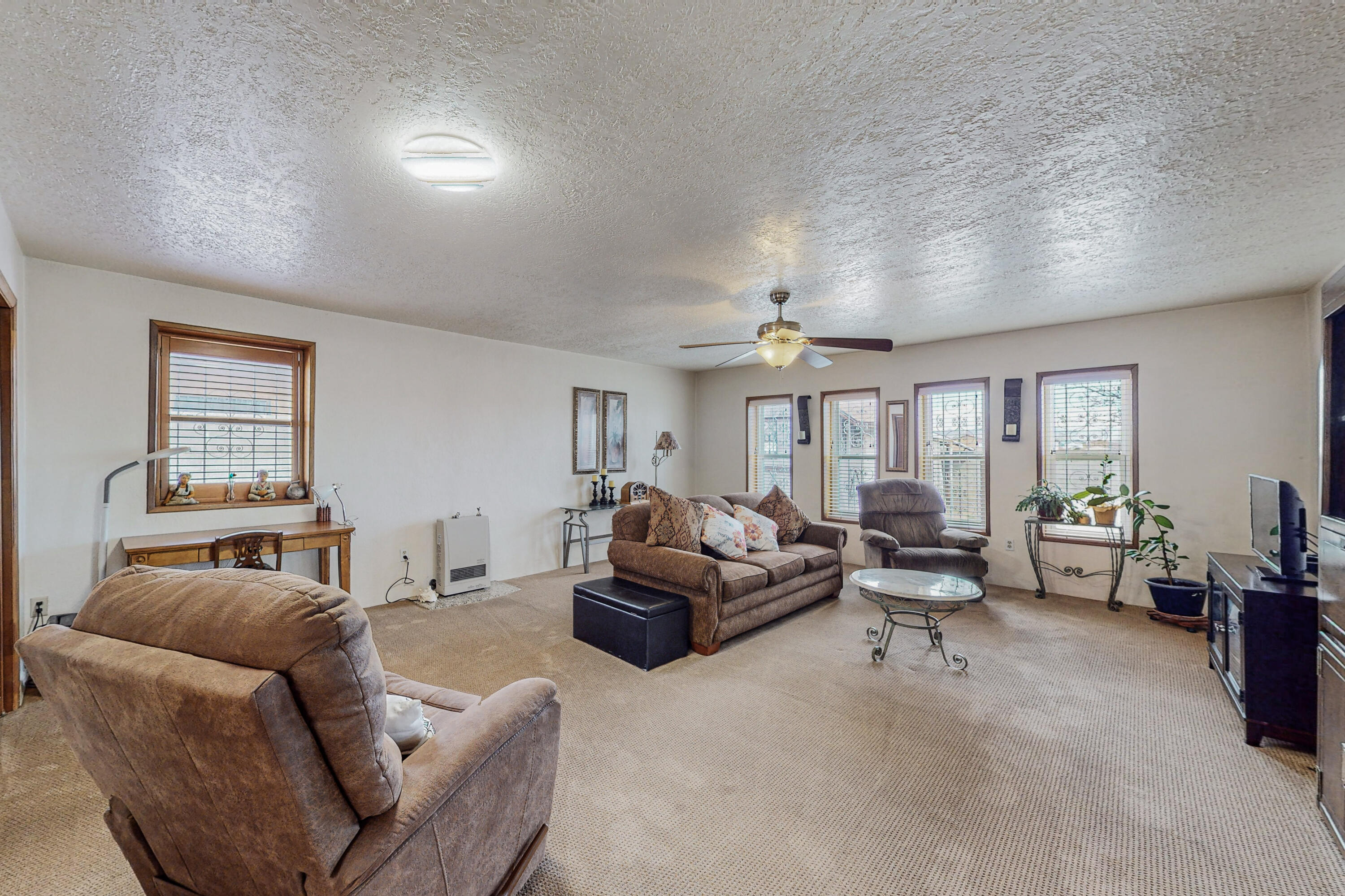 1008 Sapphire Street SW