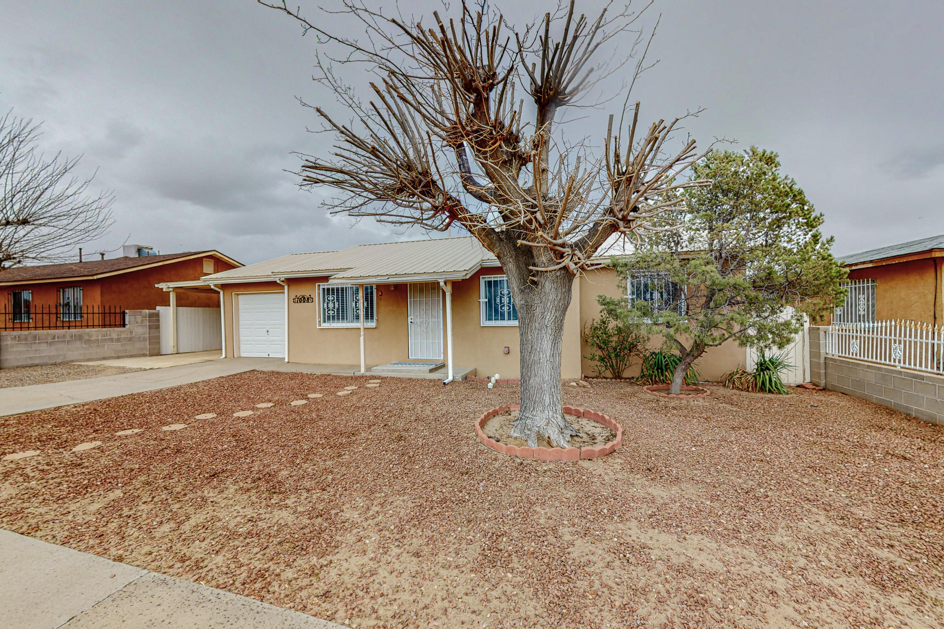 1008 Sapphire Street SW