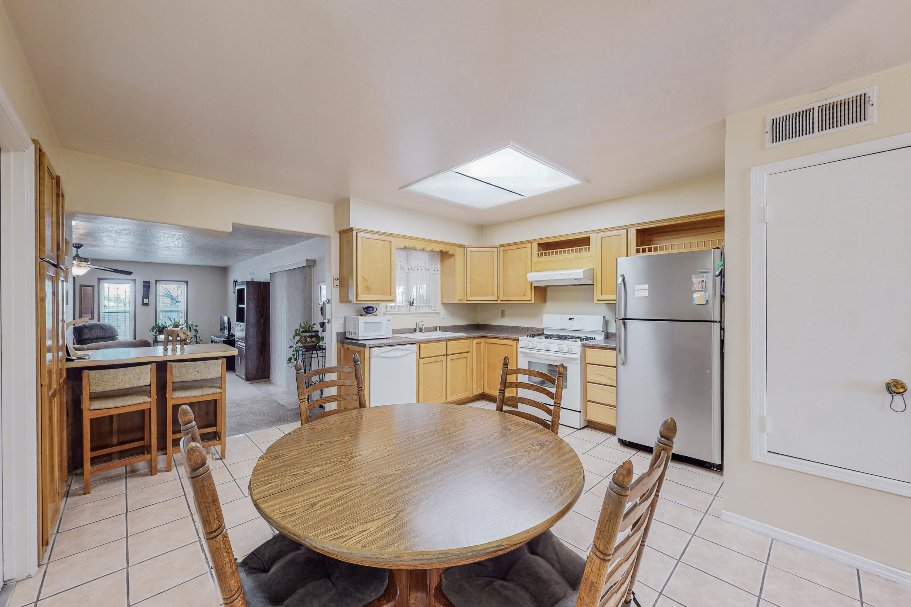 1008 Sapphire Street SW