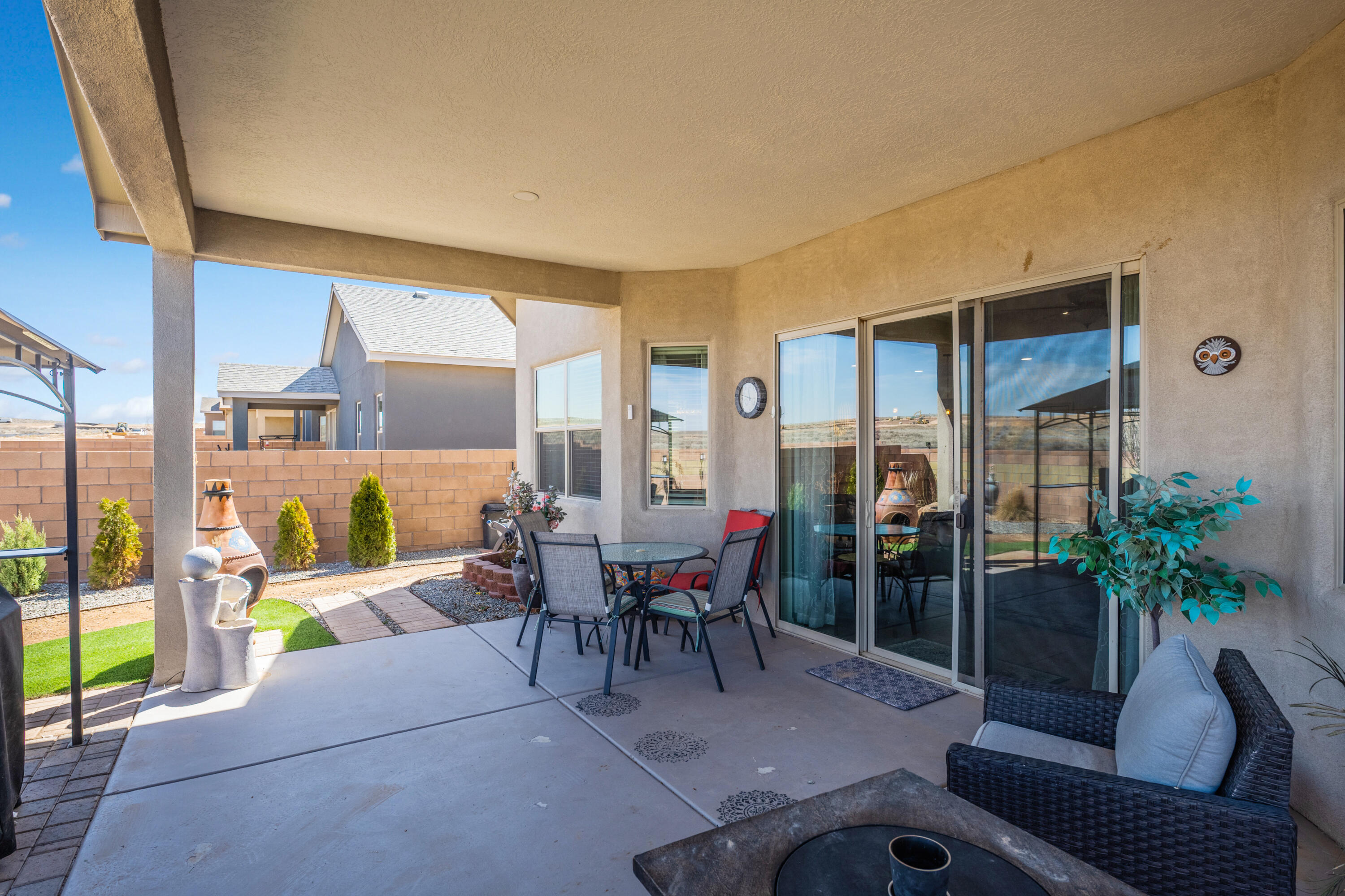 2701 S Camino Plata Loop NE