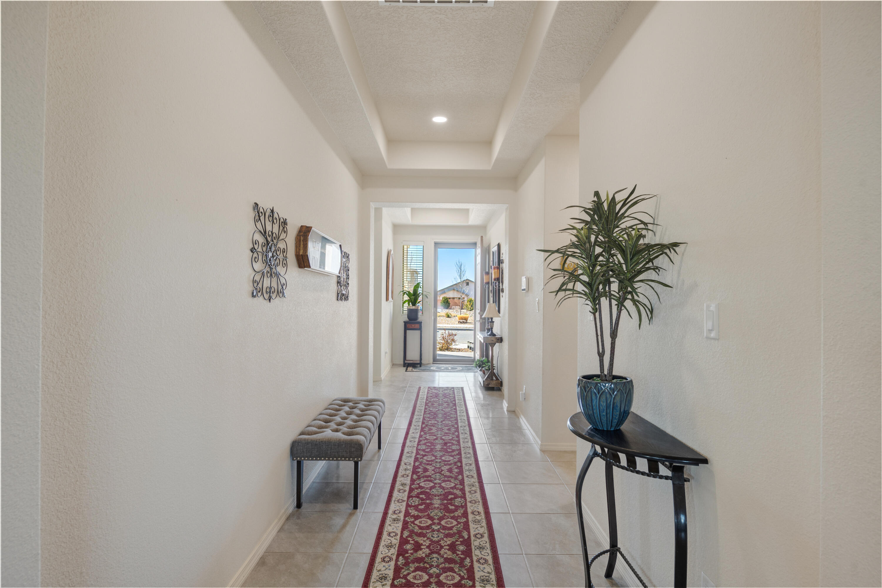 2701 S Camino Plata Loop NE