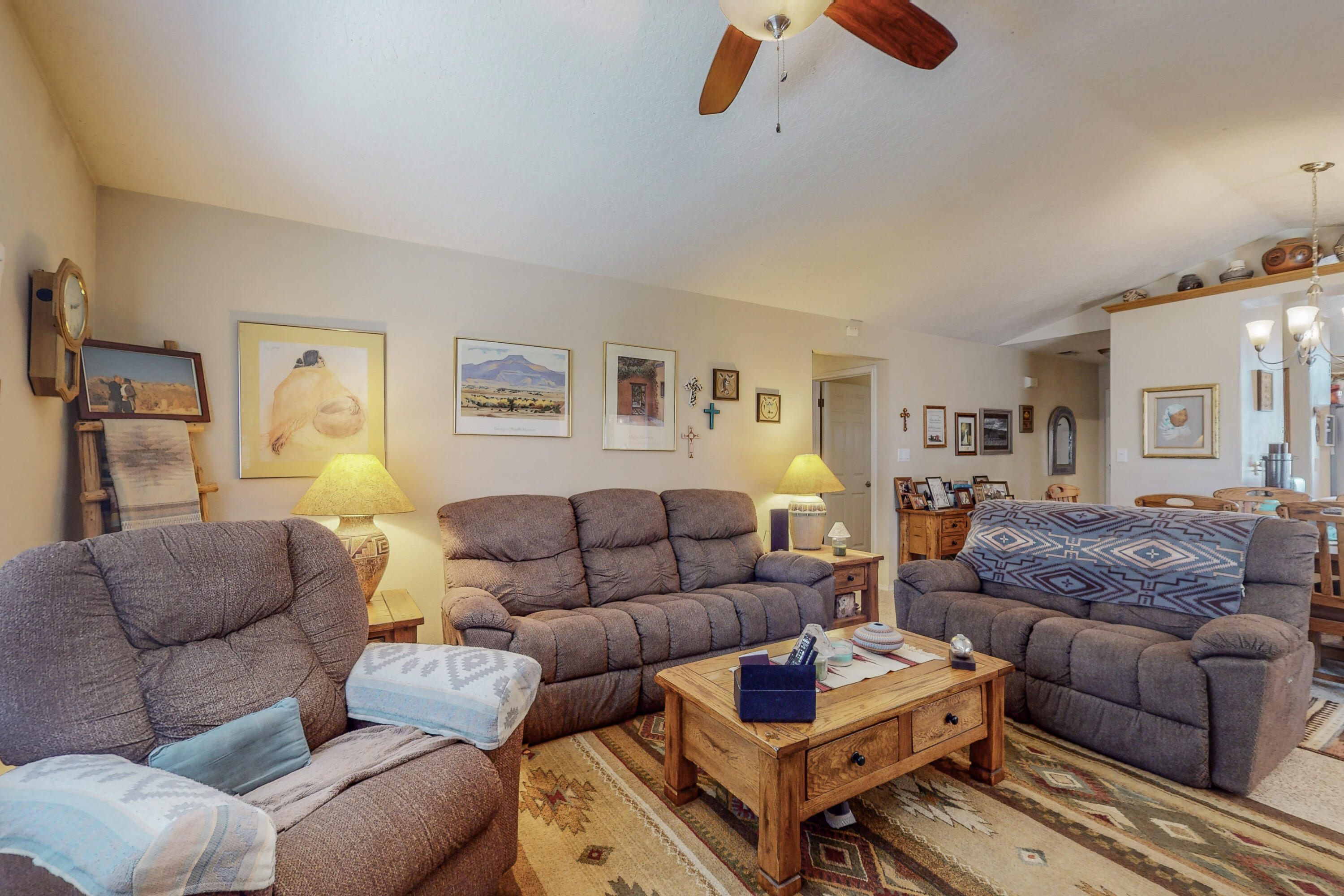 4525 E Atlanta Hills Drive NE