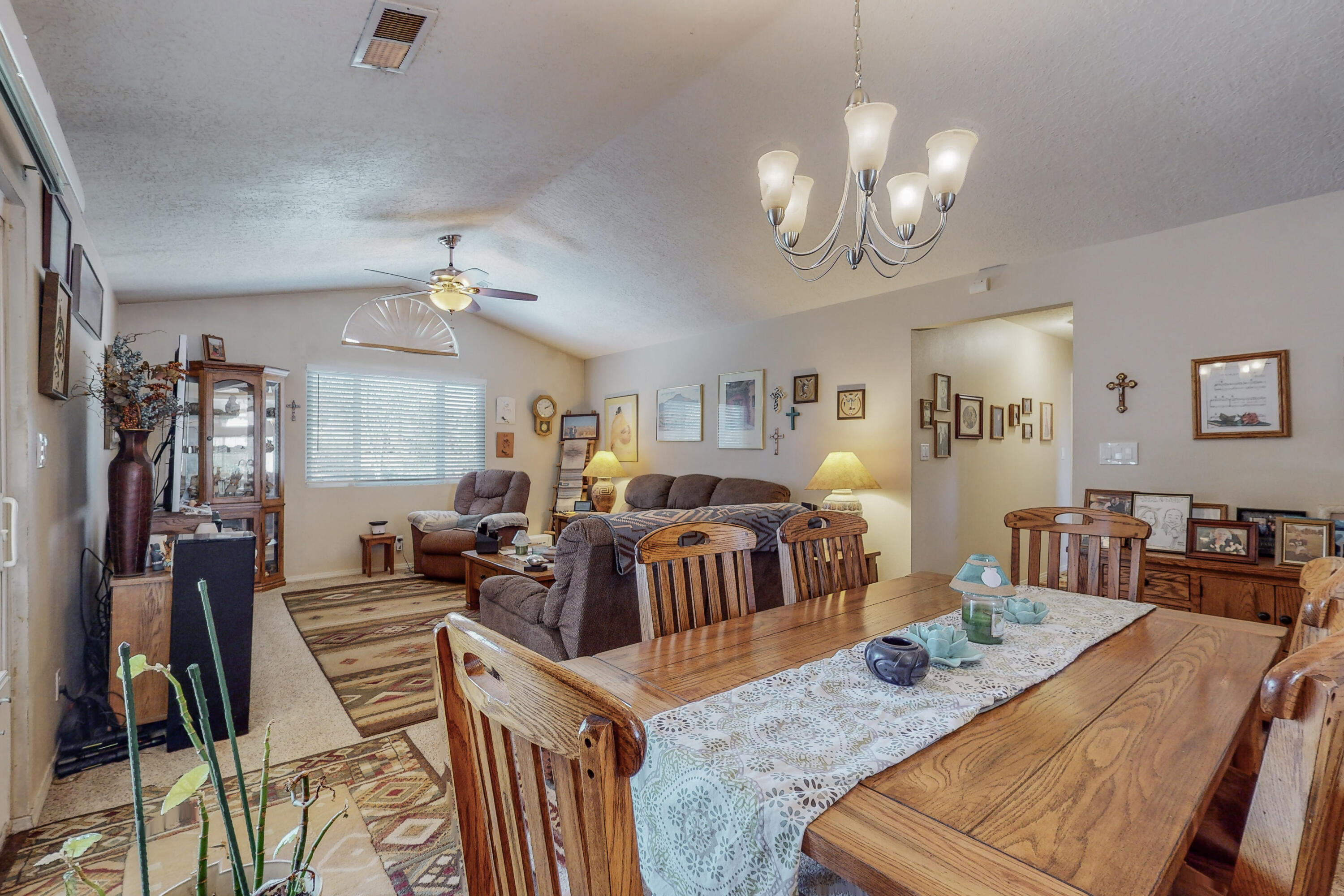 4525 E Atlanta Hills Drive NE