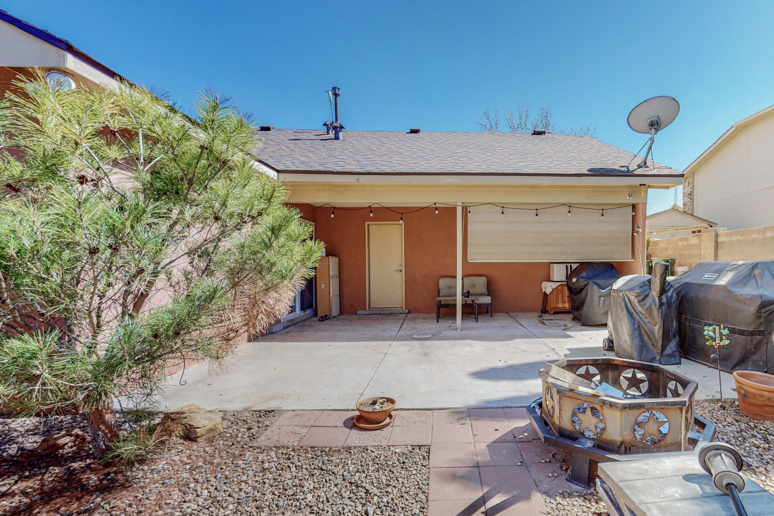 4525 E Atlanta Hills Drive NE
